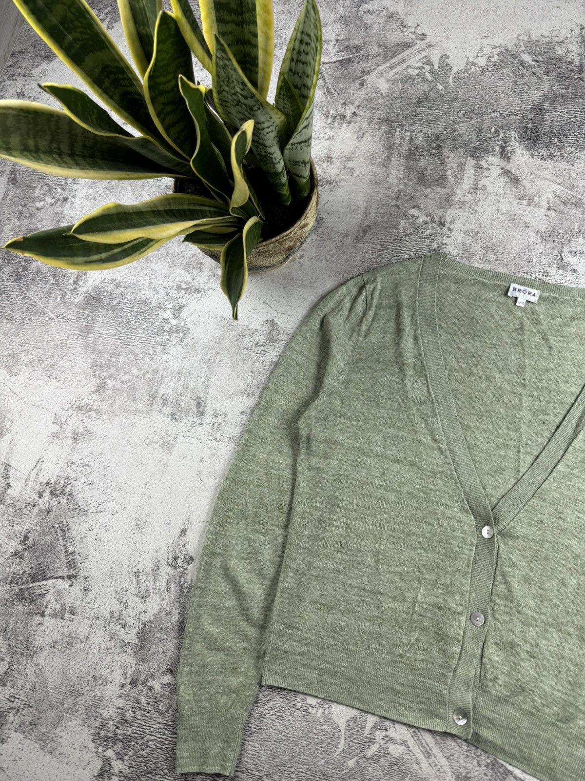 Other UK BRORA Linen 12-14 Size Green Women’s Button Cardigan Sweater Jumper Pullover Size M / US 6-8 / IT 42-44 - 5 Thumbnail