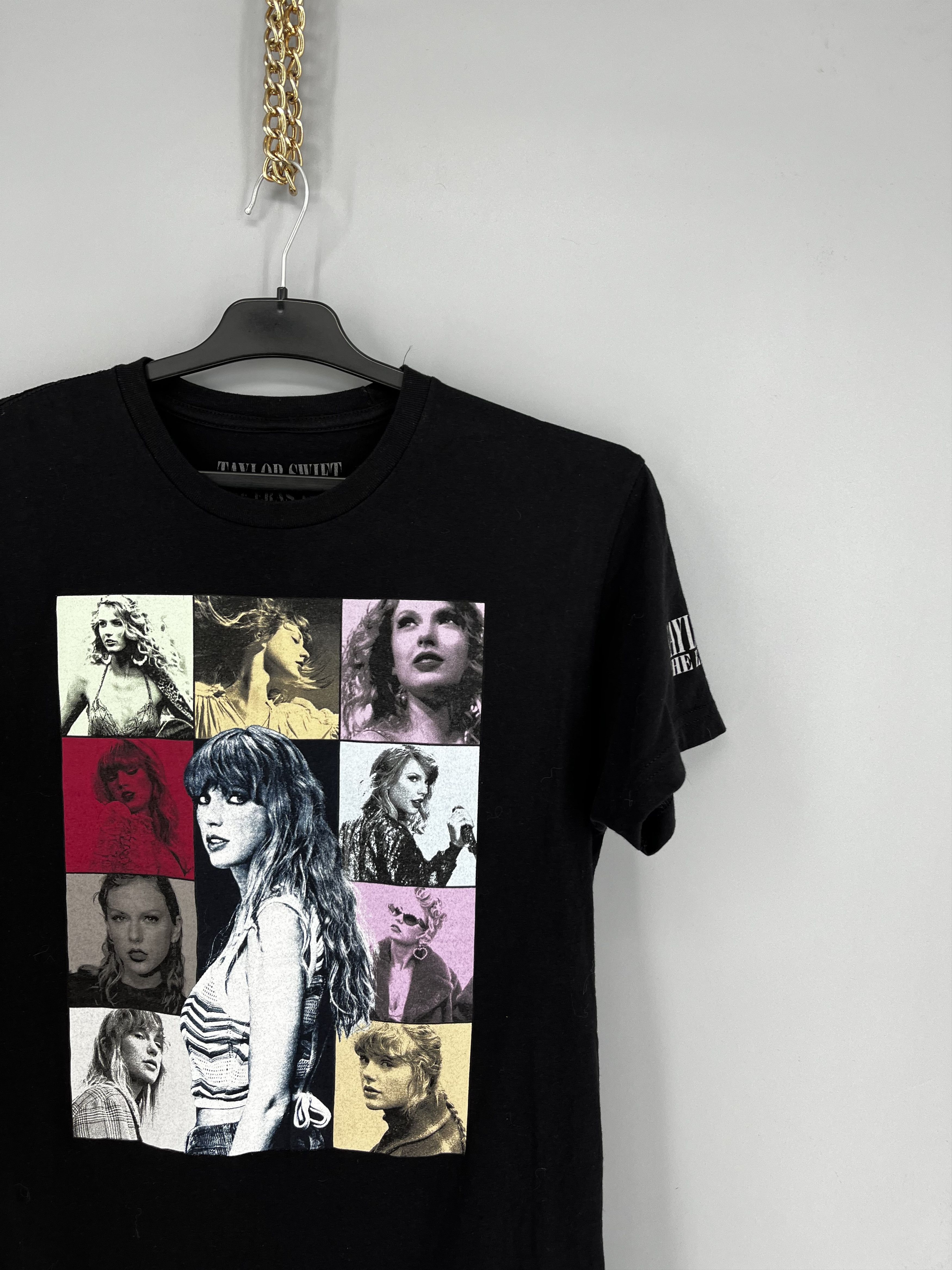 Band Tees Taylor Swift Reputation Stadium Tour T-Shirt Size S Size US S / EU 44-46 / 1 - 5 Thumbnail