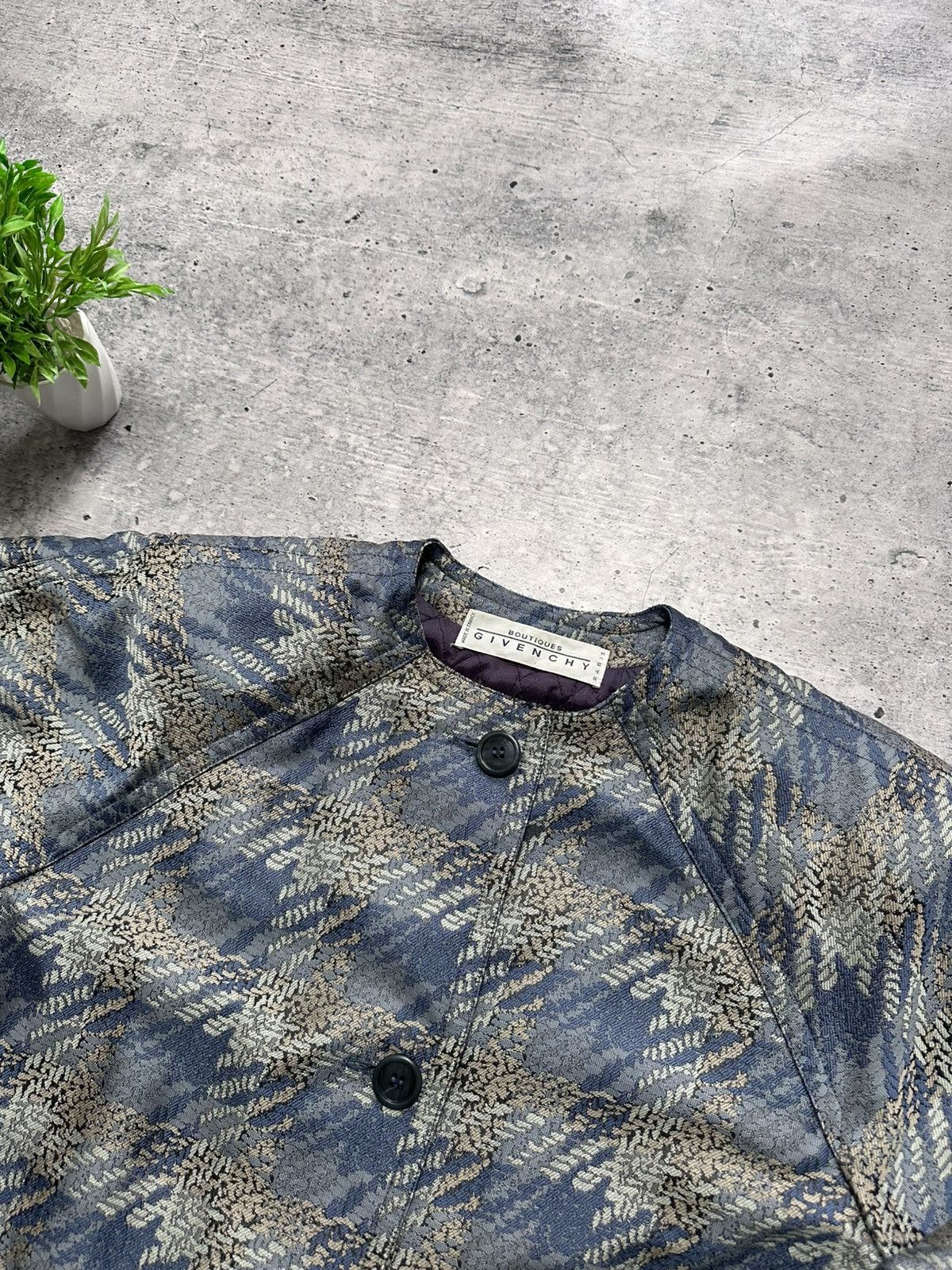 Givenchy Vintage 90s Givenchy Boutiques Quilt France Archive Coat Size M / US 6-8 / IT 42-44 - 5 Thumbnail