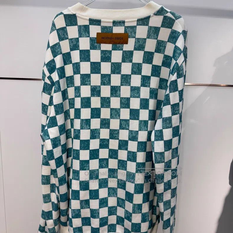 Louis Vuitton Louis Vuitton Checker Logo Casual Sweatshirt Size US XXL / EU 58 / 5 - 8 Thumbnail