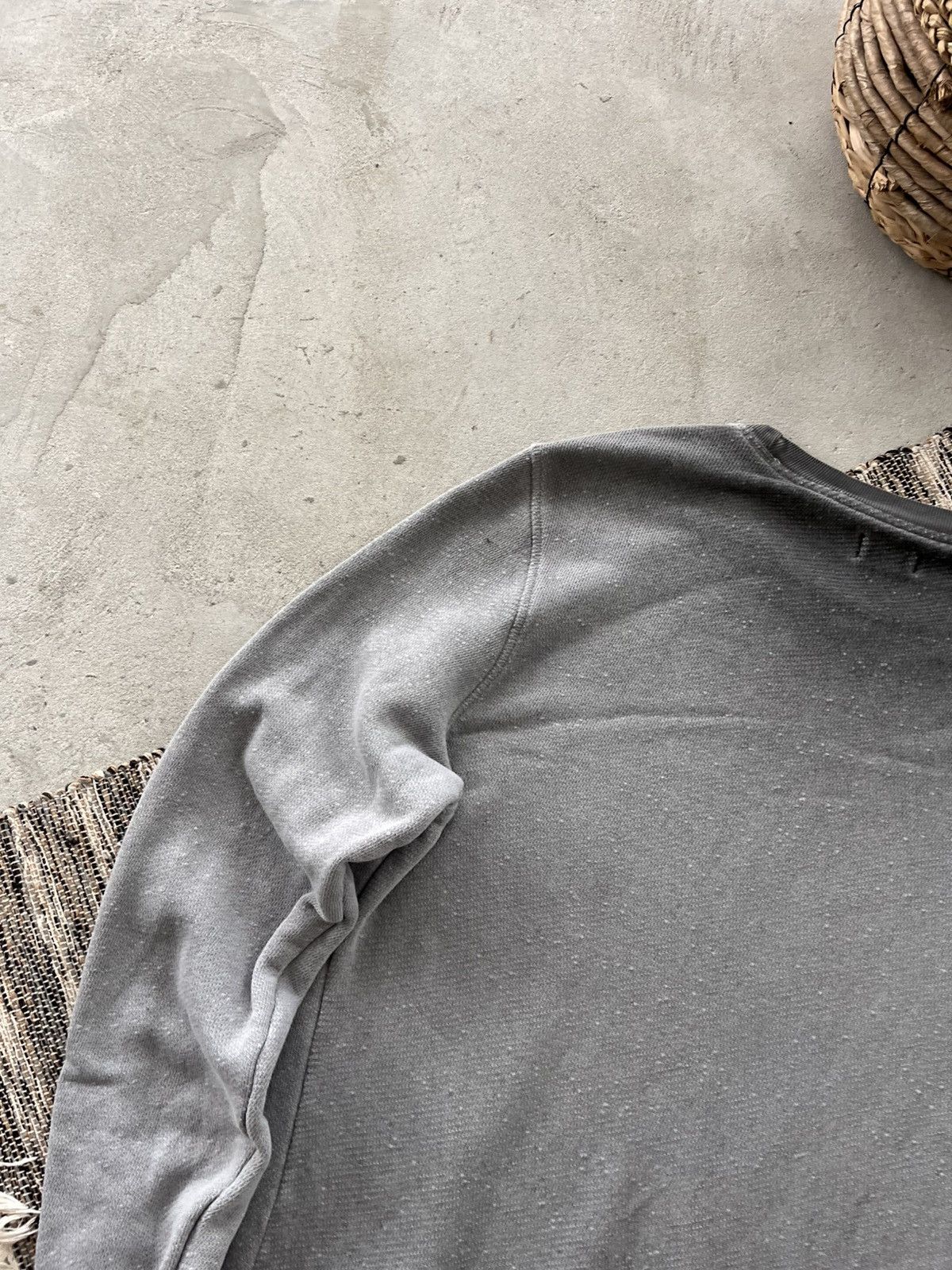 Diesel Vintage Diesel Grey Faded Big Logo Avantgarde Sweatshirt Y2K Size US L / EU 52-54 / 3 - 12 Thumbnail