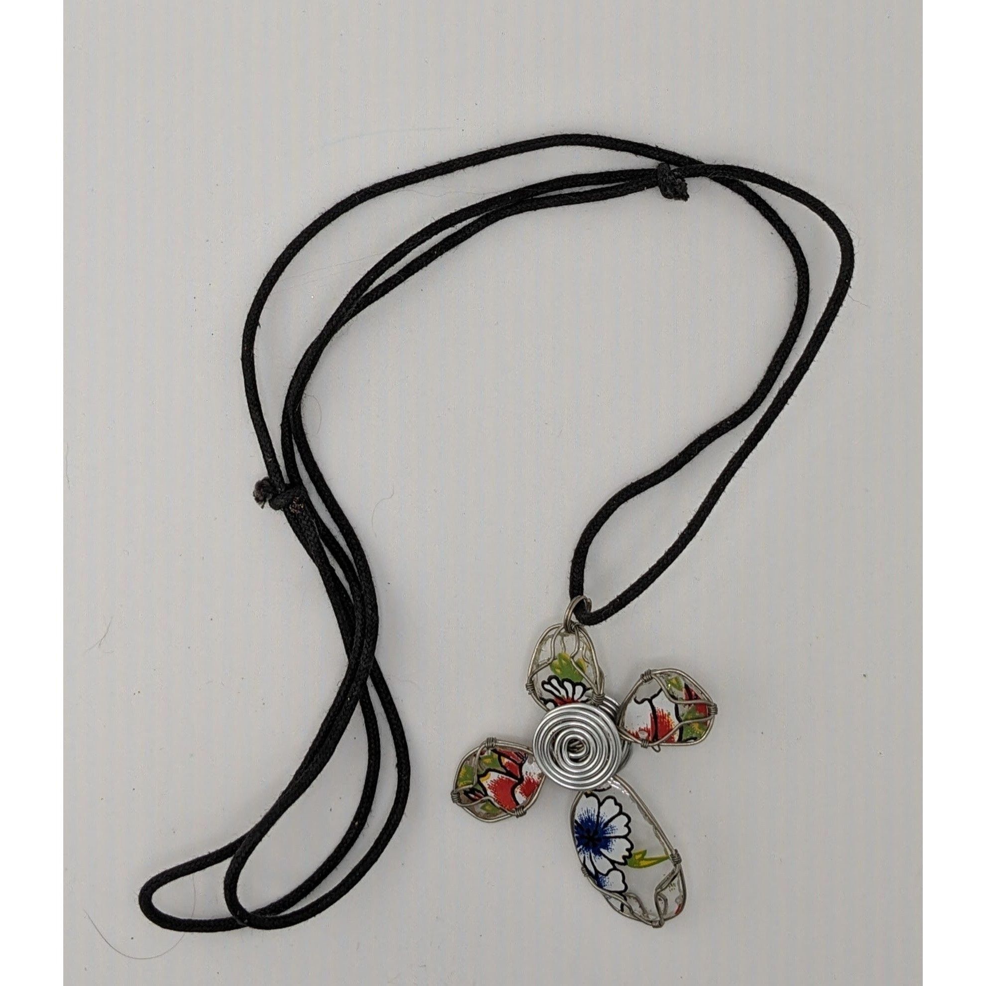 Other Floral Wire Wrapped Glass Cross Pendant Necklace Size ONE SIZE - 4 Thumbnail