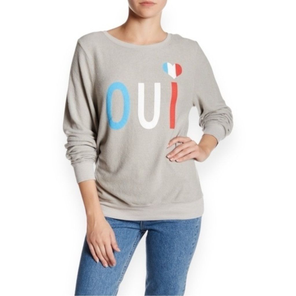 Wildfox Wildfox French Oui Soft Crewneck Long Sleeve Sweater Size XS / US 0-2 / IT 36-38 - 1 Thumbnail