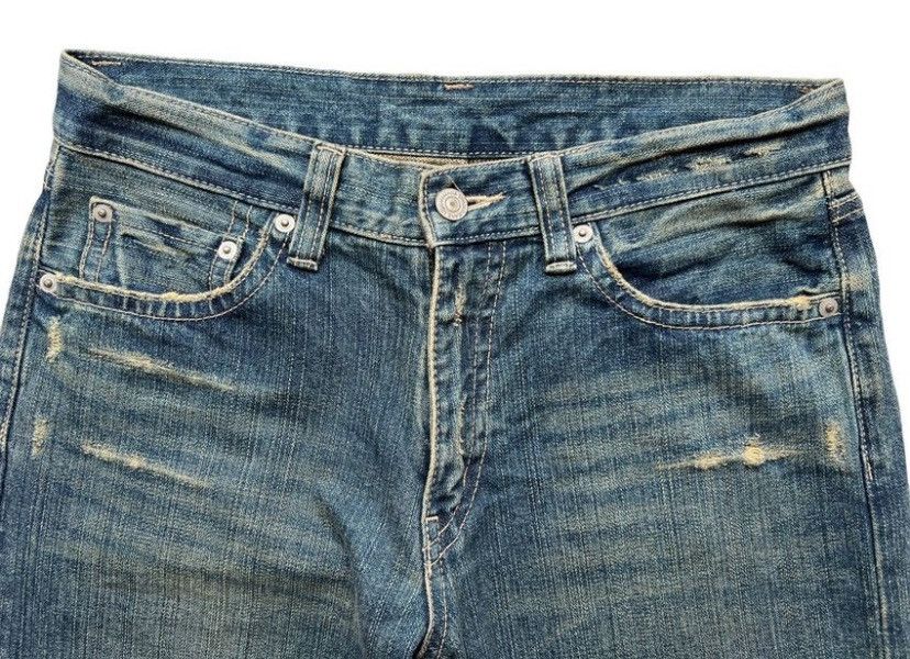 Uniqlo Vintage Uniqlo Jeans Faded Distressed Denim Jeans 30x31.5 Size US 30 / EU 46 - 6 Thumbnail