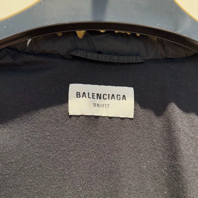 Balenciaga Balenciaga black zip Size US XS / EU 42 / 0 - 7 Thumbnail