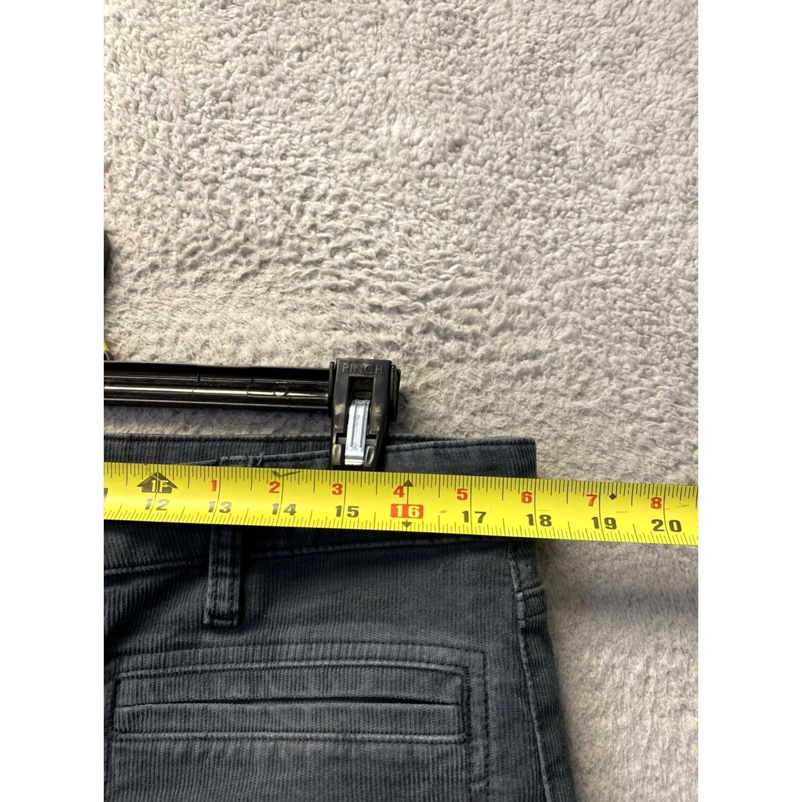 American Eagle Outfitters American Eagle Outfitters Pants Women’s 16 Gray Flare Wide-Leg Corduroy /0758 Size 38" / US 16 / IT 52 - 5 Thumbnail