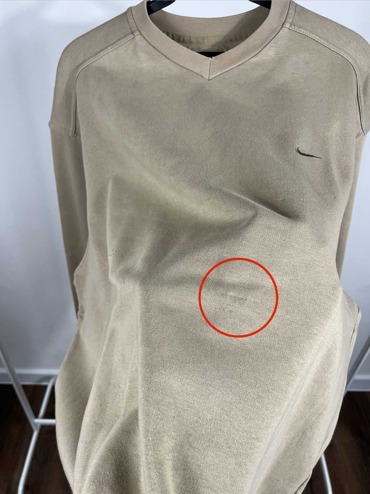 Nike Nike Vintage Sweatshirt Men’s XL Beige V Neck Classic Logo Size US XL / EU 56 / 4 - 4 Thumbnail