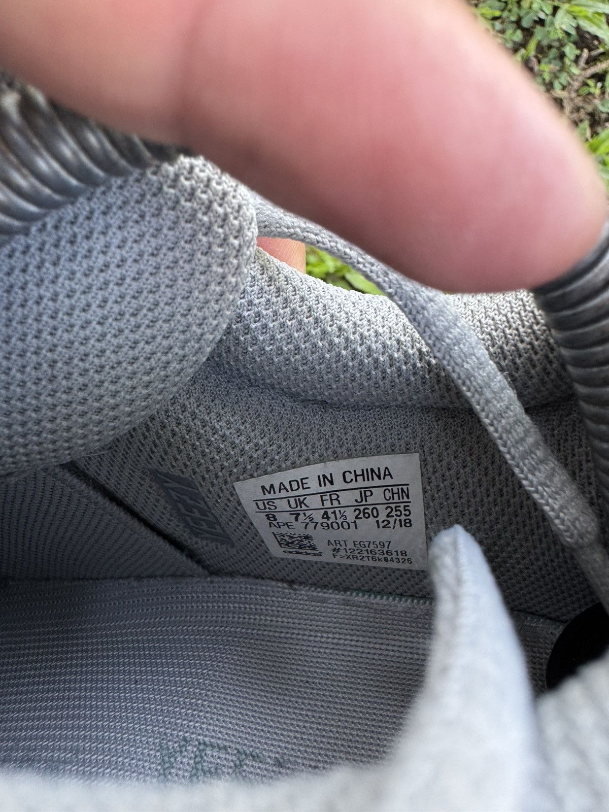 Yeezy Yeezy Boost Wave Runner 700 ‘inertia’ Size US 8 / EU 41 - 8 Thumbnail