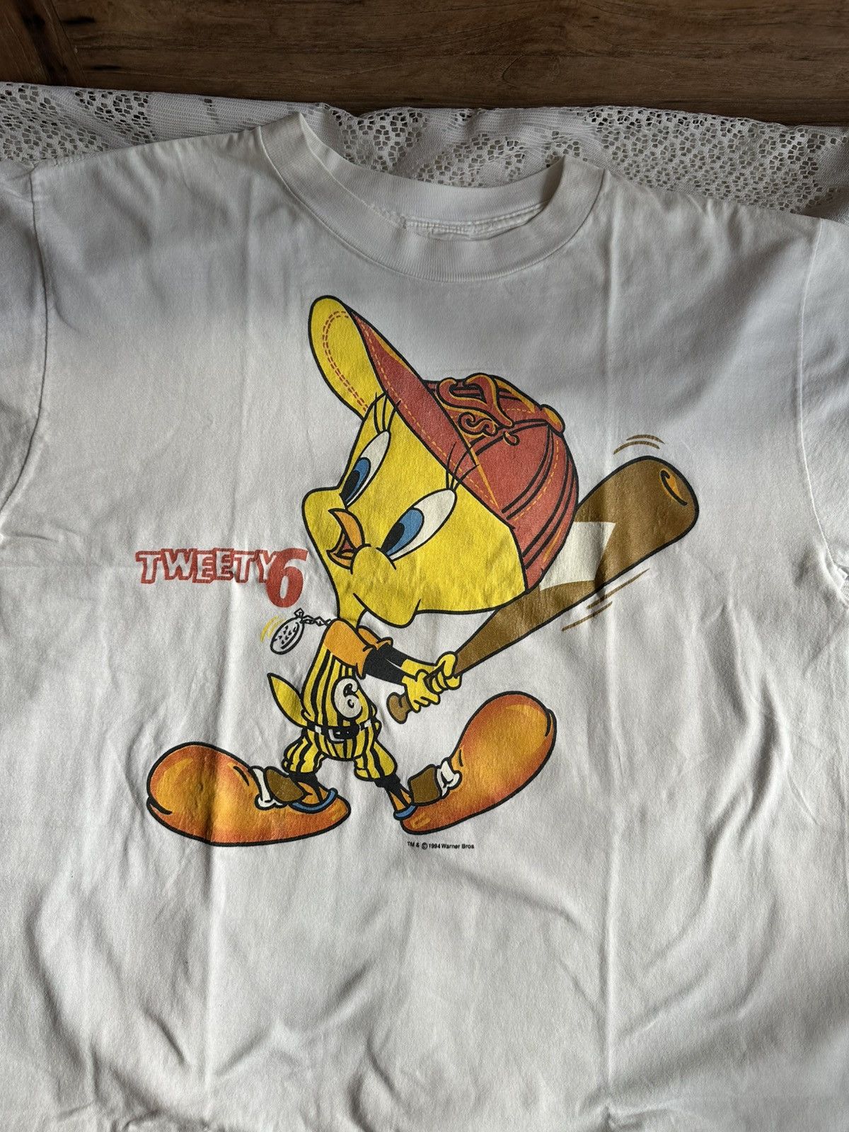 Vintage × Warner Bros Vintage 1994 Tweety Baseball Size US L / EU 52-54 / 3 - 1 Thumbnail
