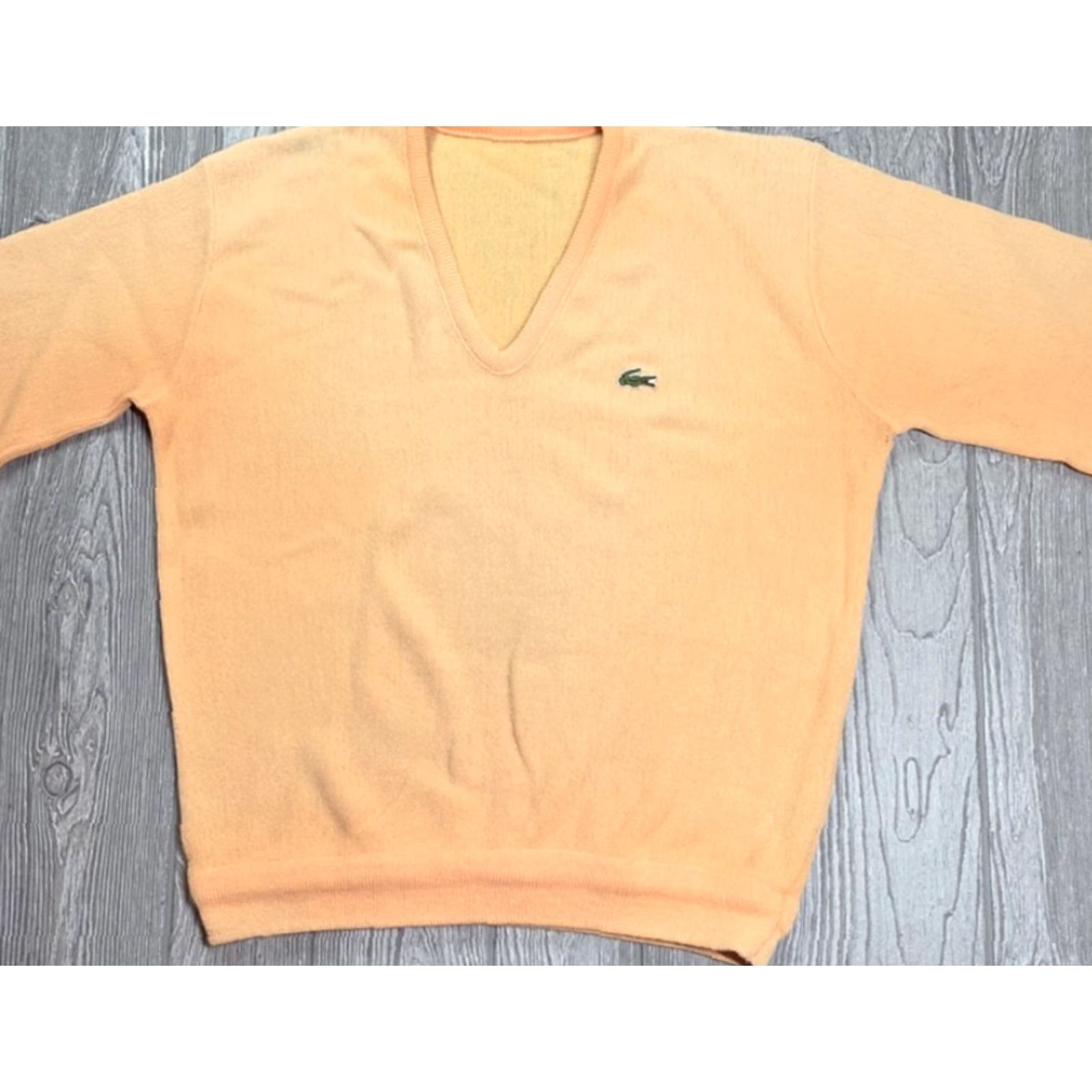 Vintage VINTAGE Izod Lacoste V Neck Sweater Shirt Mens Peach Ombre Fade 70s University USA Sz M Size US M / EU 48-50 / 2 - 4 Thumbnail