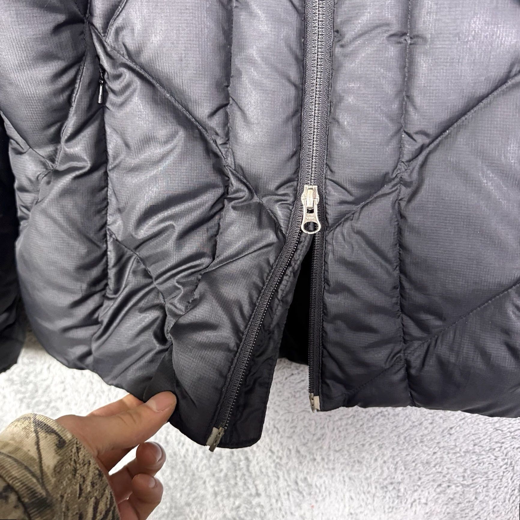 Nike Nike ACG Coat Jacket Womens S Down Puffer Quilted Zip Full Zip Mid-Length Black Logo Ski Outdoor 90s Womens Size S / US 4 / IT 40 - 6 Thumbnail