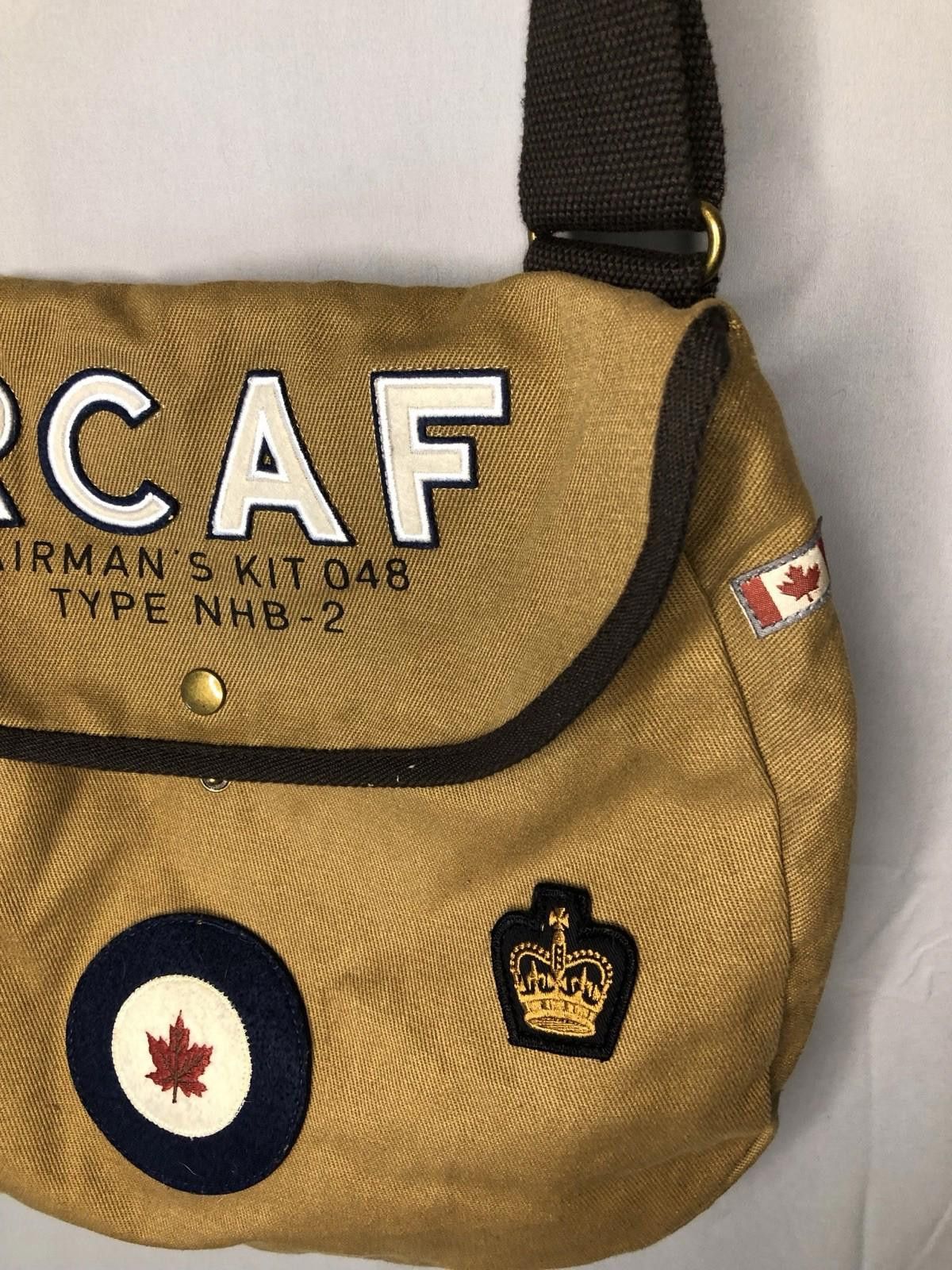 Red Bull Red Canoe Crossbody Shoulder Nag Royal Canadian Air Force Size ONE SIZE - 6 Thumbnail