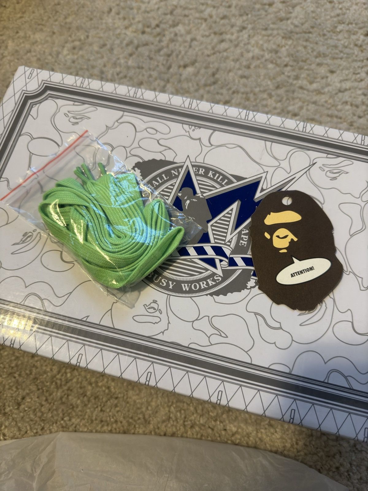 Bape × XO The Weeknd x Bape Size US 8 / EU 41 - 4 Thumbnail