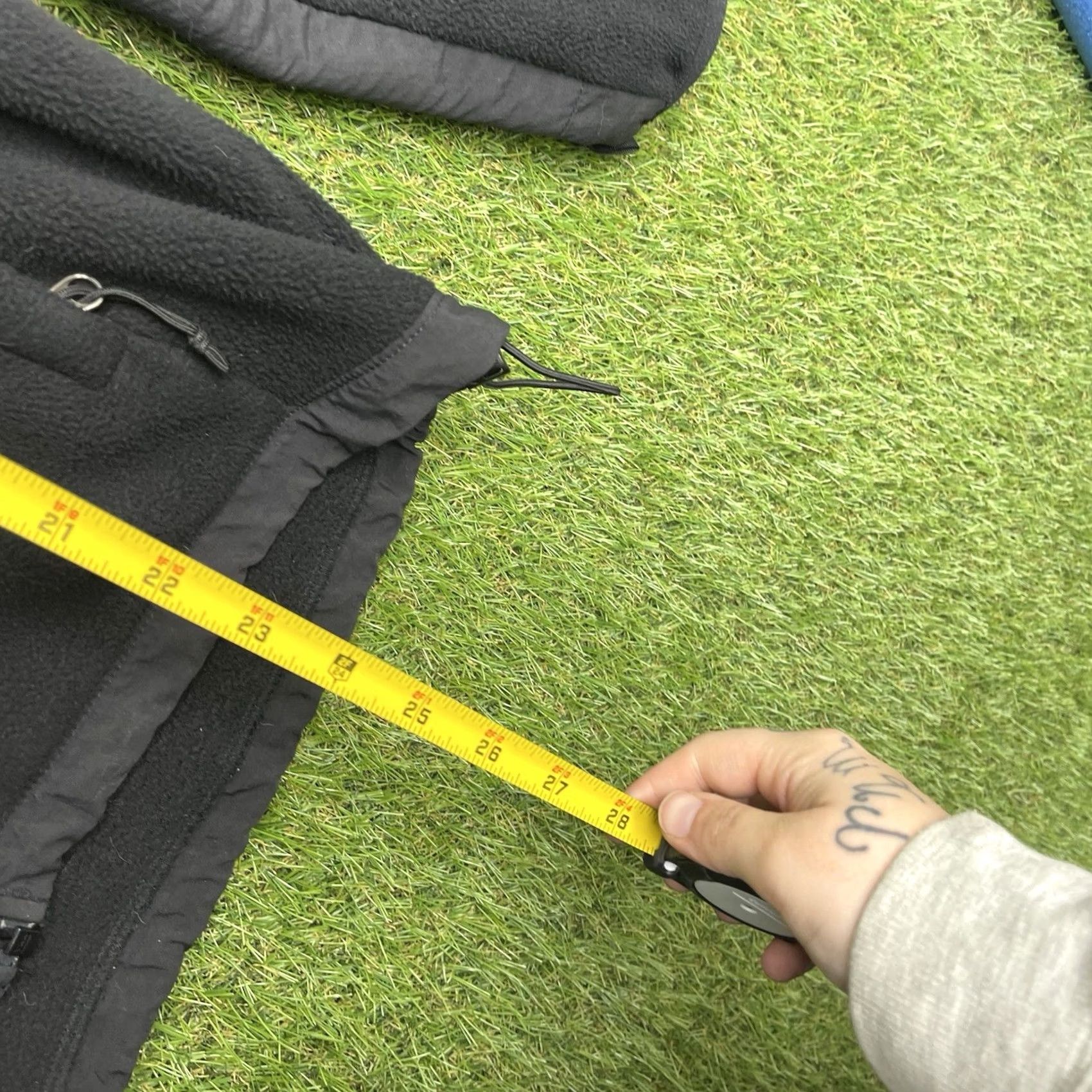 The North Face The North Face Denali Jacket Mens Small Black Hooded Full Zip Fleece Zip Pockets Outdoor Winter Fall Spring Regular Shirt Clothing Men Size US S / EU 44-46 / 1 - 6 Thumbnail