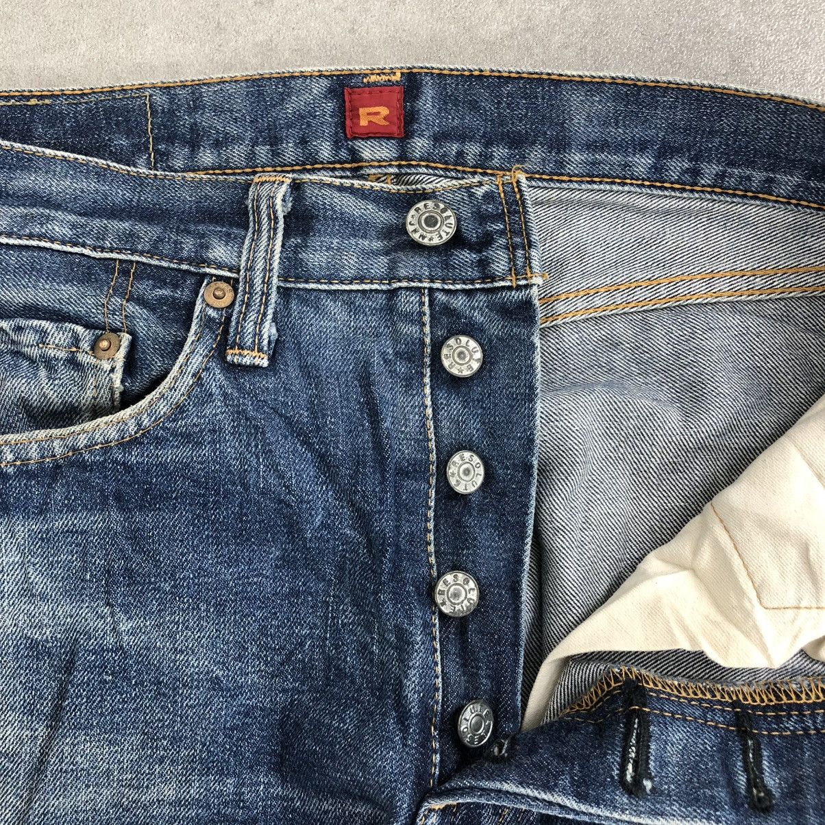 Japanese Brand 🇯🇵 Vintage Resolute 710 Japan Distressed Faded Selvedge Jeans Size US 30 / EU 46 - 5 Thumbnail