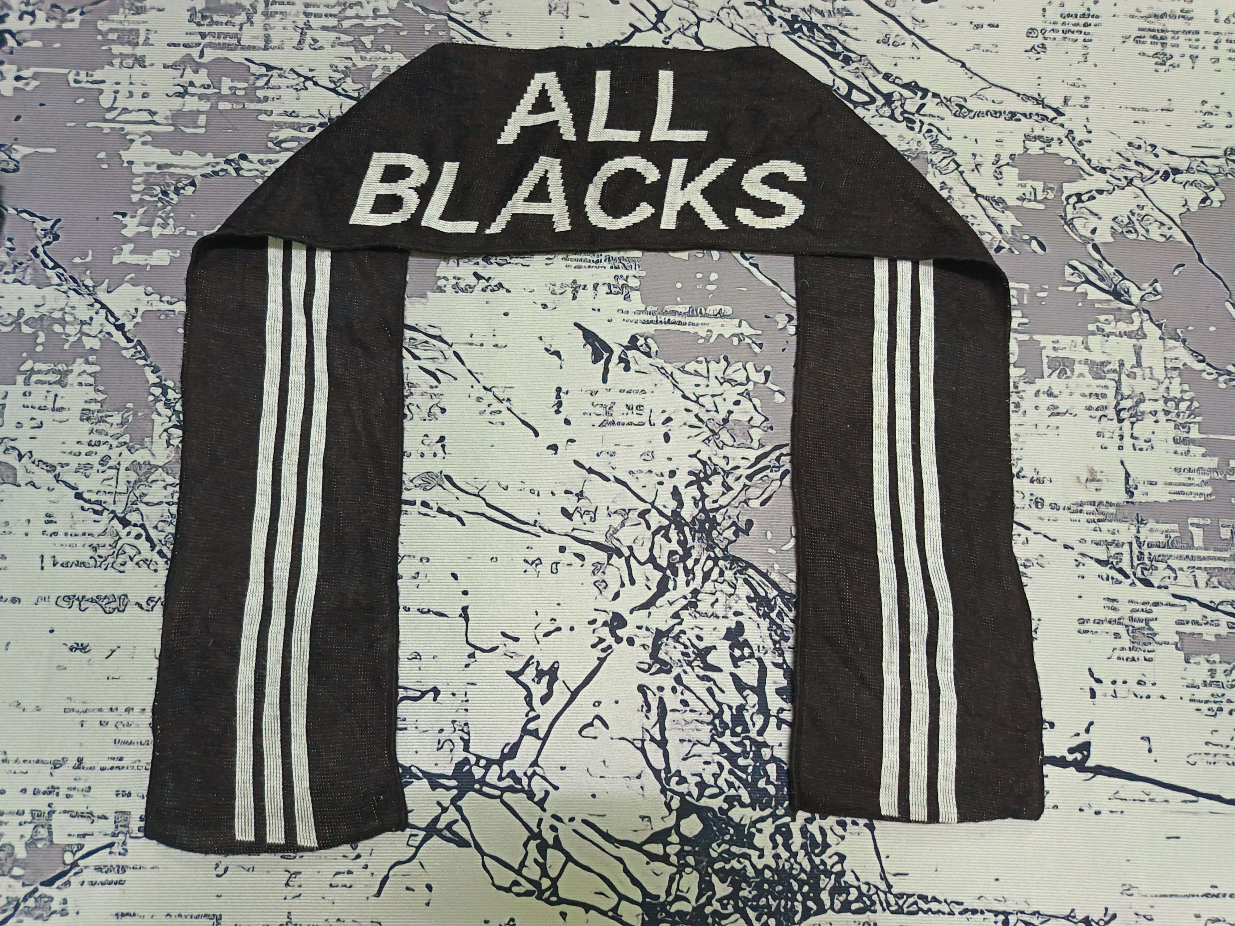 All Blacks All Blacks Adidas Pocket Muffler Scarves Size ONE SIZE - 2 Thumbnail