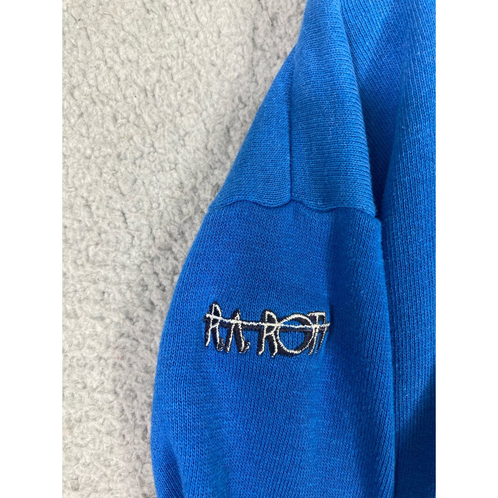 Tultex Cinderella Long Cold Winter 1989 Vintage Pullover Sweatshirt Size US M / EU 48-50 / 2 - 8 Thumbnail