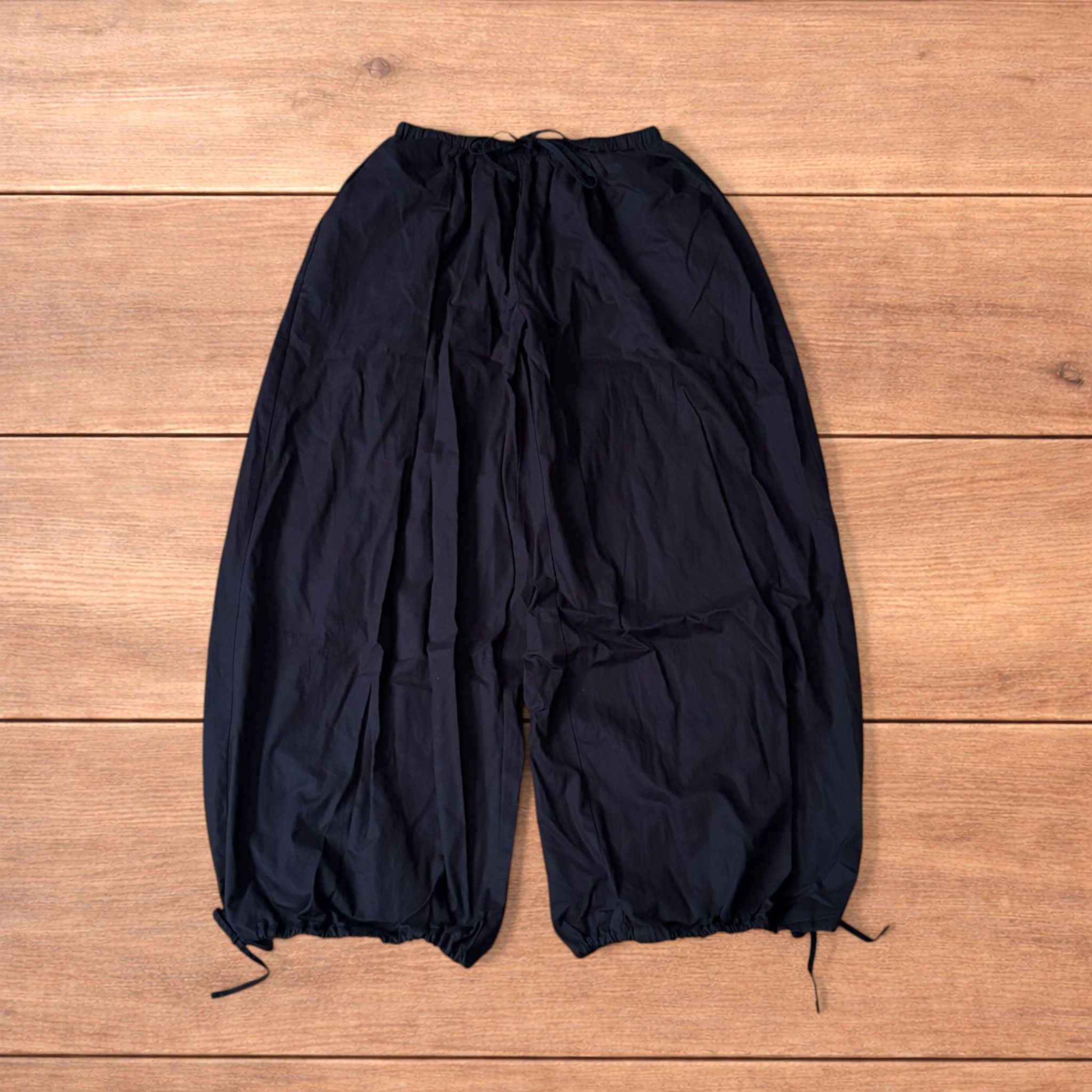 Japanese Brand Super baggy wide leg flight pants in black. Size US 34 / EU 50 - 1 Thumbnail