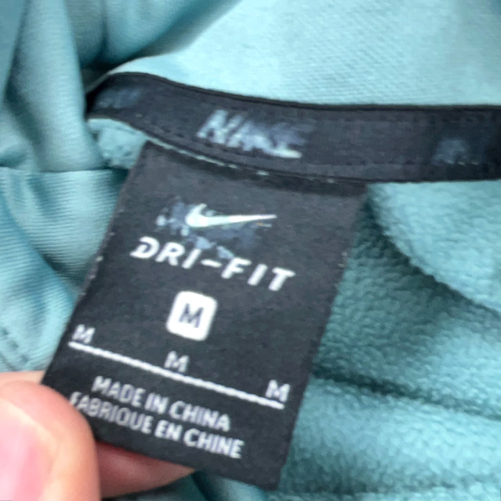 Nike Nike Hoodie Men M Green Pullover Sweatshirt Dri Fit Swoosh Logo Embroidered 90s Classic Grunge Retro Sportswear Size US M / EU 48-50 / 2 - 7 Thumbnail