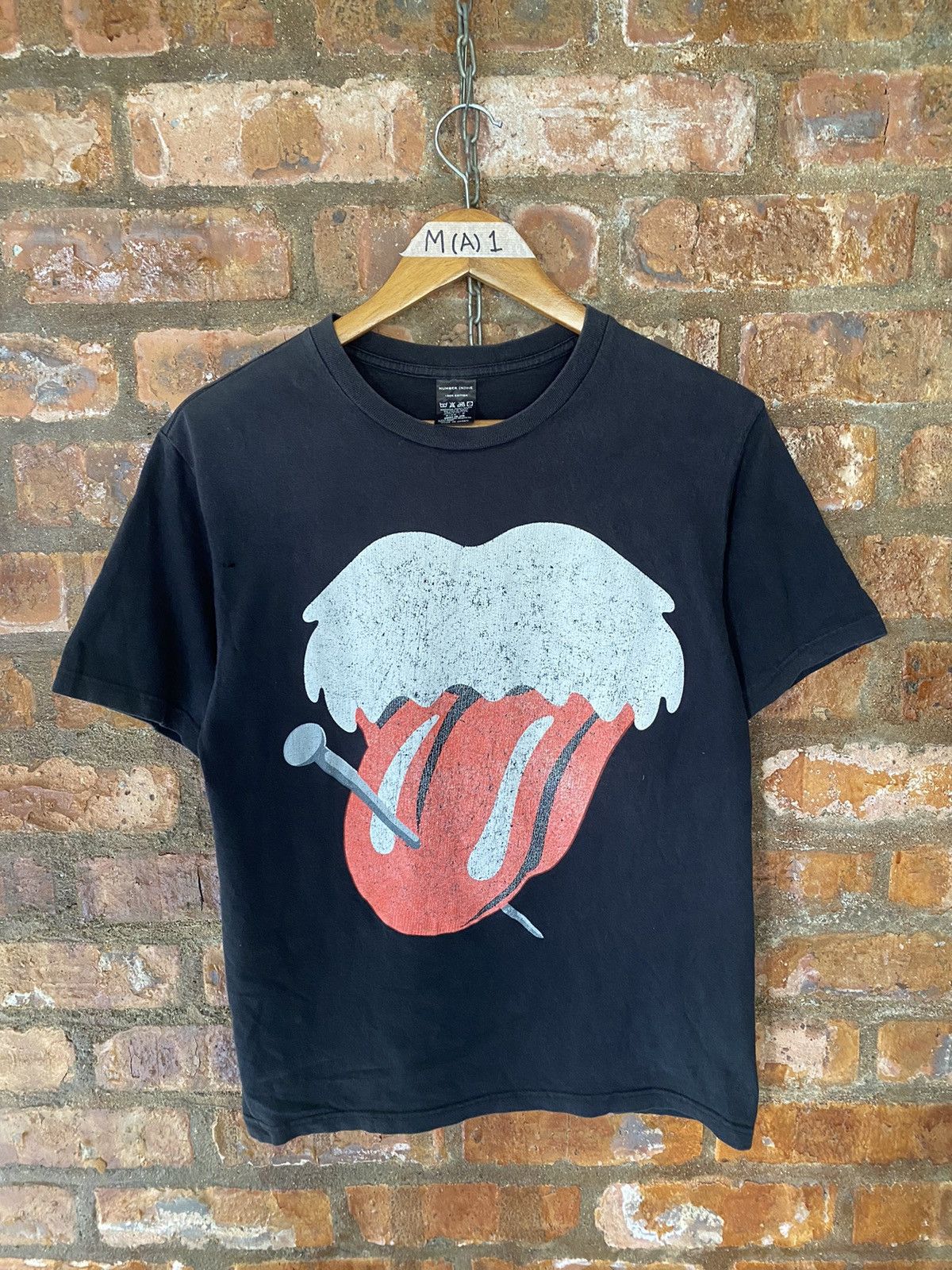 Number (N)ine 🔥Iconic rolling stone lip and tongue tee Size US M / EU 48-50 / 2 - 2 Thumbnail