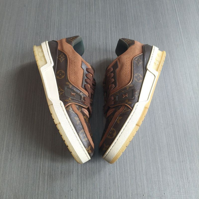 Louis Vuitton Louis Vuitton Brown Low-Top Trainer Sneakers - Size US 7 / EU 40 - 8 Thumbnail