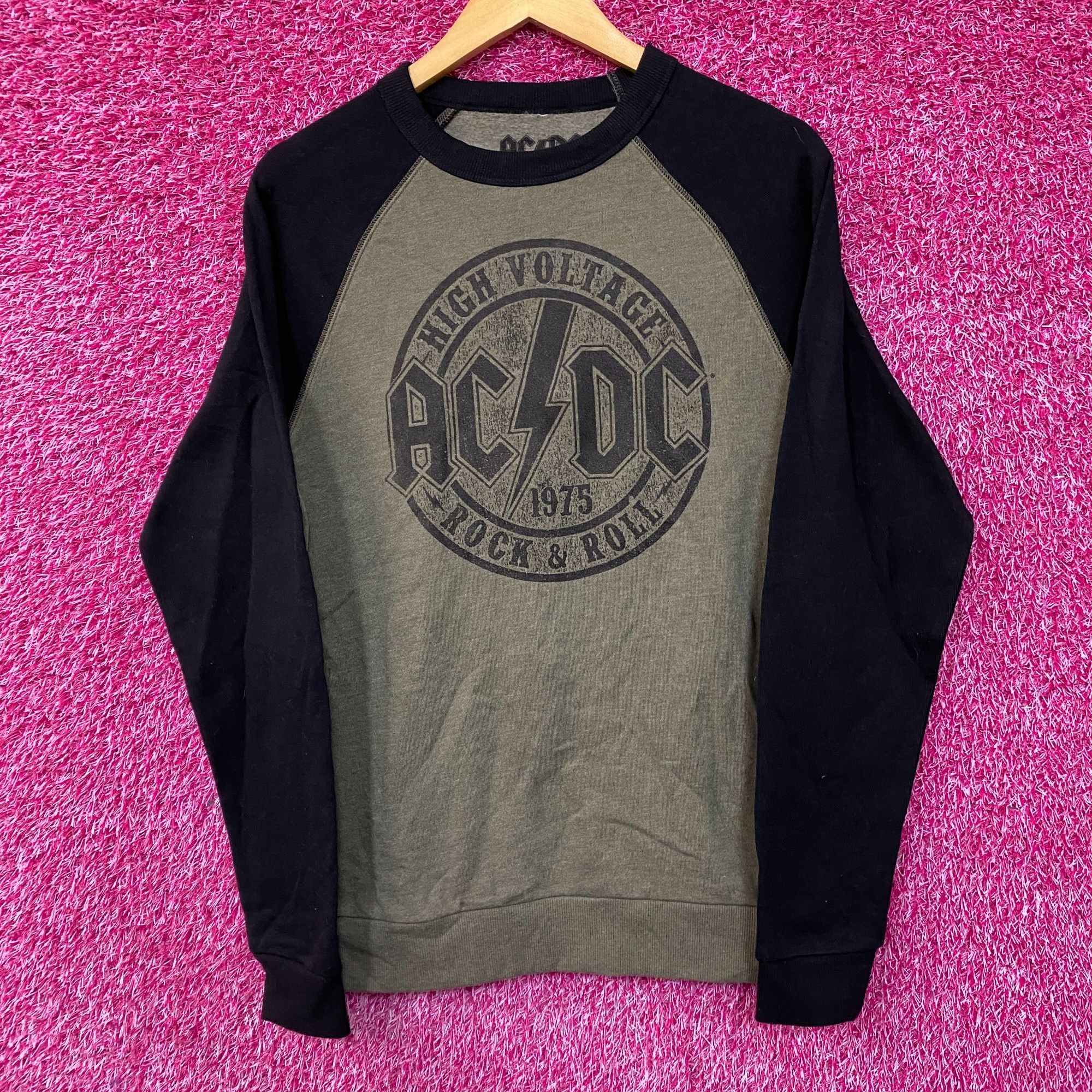 AC/DC AC/DC High Voltage Logo Crewneck size Medium Size US M / EU 48-50 / 2 - 1 Thumbnail