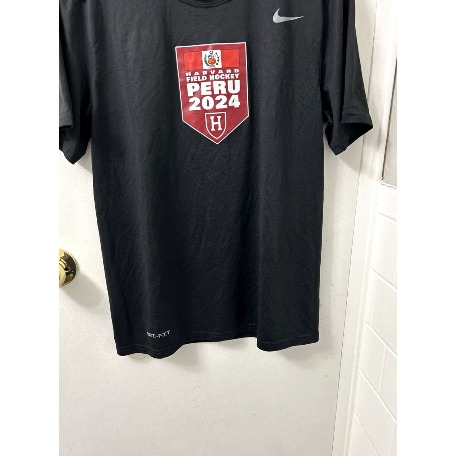 Nike Nike Dri Fit Training Shirt Mens M Black Harvard Field Hockey Peru 24 Team Issue Size US M / EU 48-50 / 2 - 3 Thumbnail