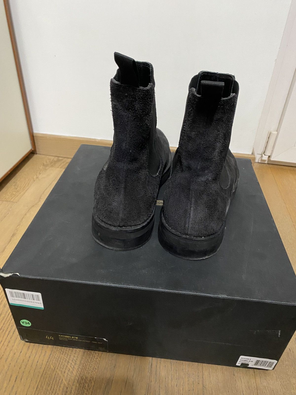 Yeezy Yeezy Season 6 Men Suede Chelsea Boot, size 44/11, graphite Size US 11 / EU 44 - 6 Thumbnail