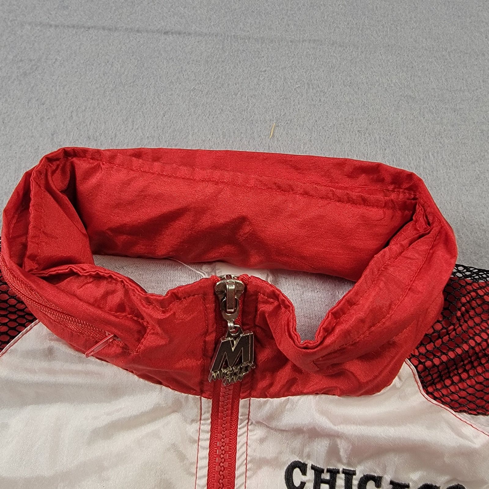 NBA NBA Chicago Bulls Jump Ball Club Might Mac Sports Youth(560) Size US M / EU 48-50 / 2 - 8 Thumbnail