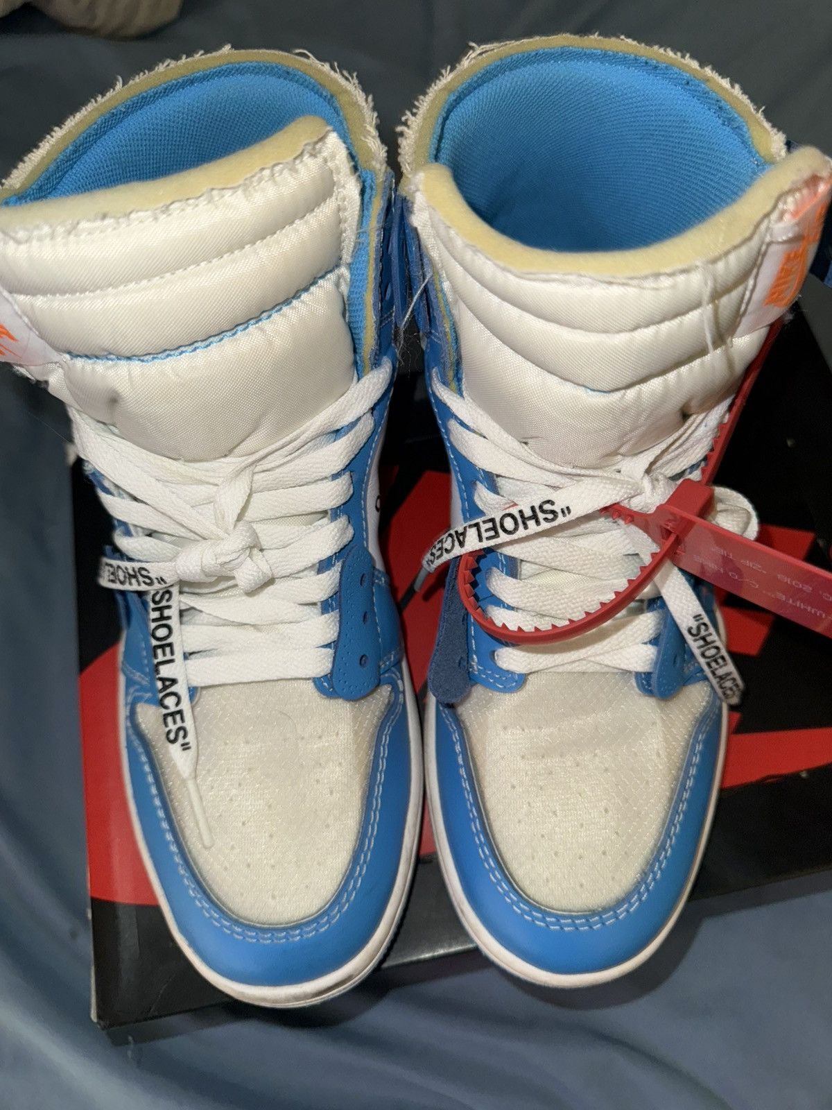 Jordan Brand × Nike × Off-White Jordan 1 retro high off-white university blue Size US 8 / EU 41 - 5 Thumbnail