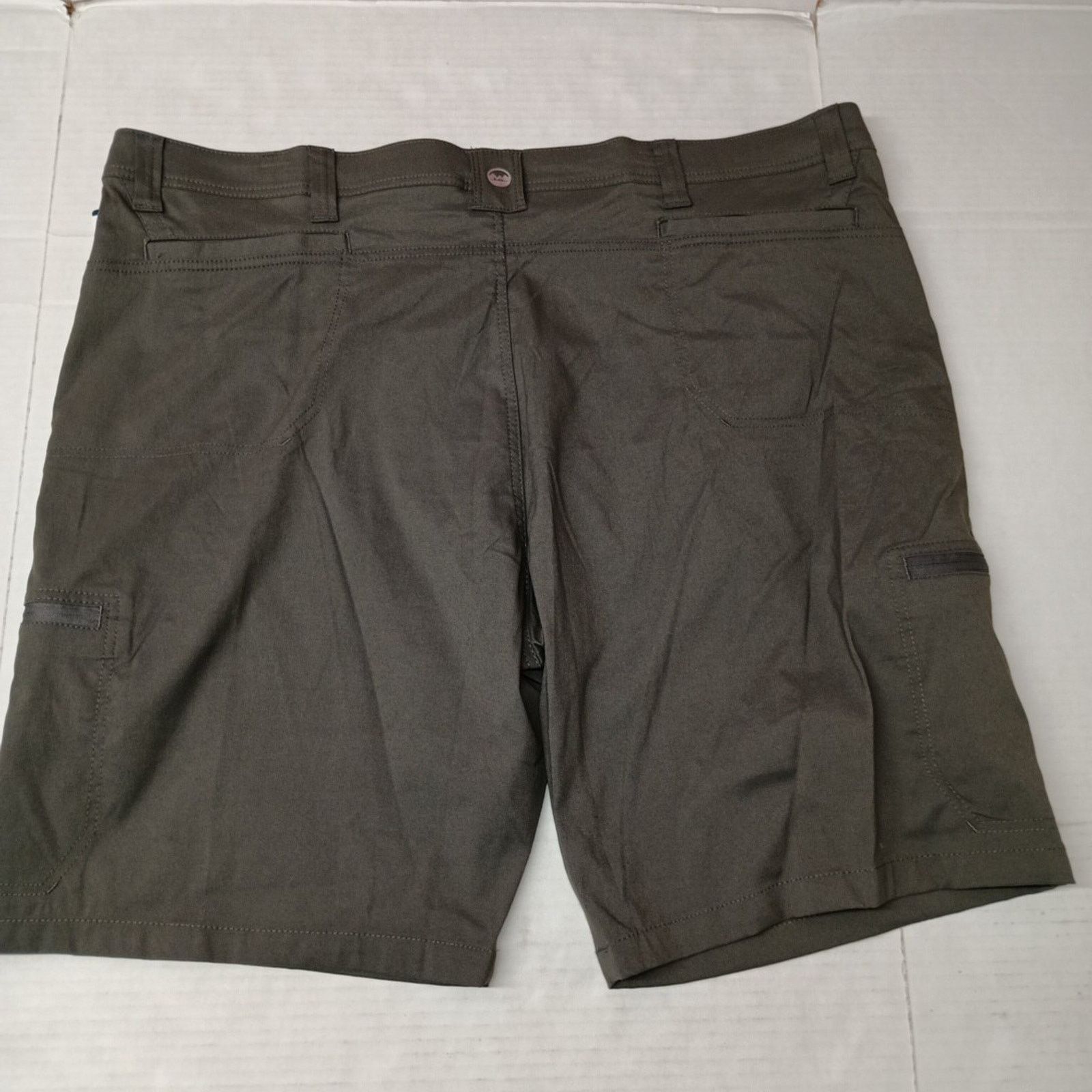 Wrangler Wrangler Cargo Shorts Men's Size 46 Gray 10" Inseam Relaxed Size US 44 / EU 60 - 5 Thumbnail