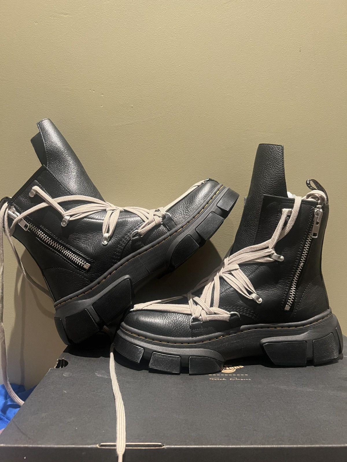 Dr. Martens × Rick Owens 1460 DMXL Megalace RO - Rick owens x Dr Martens - size 13 Size US 13 / EU 46 - 2 Thumbnail