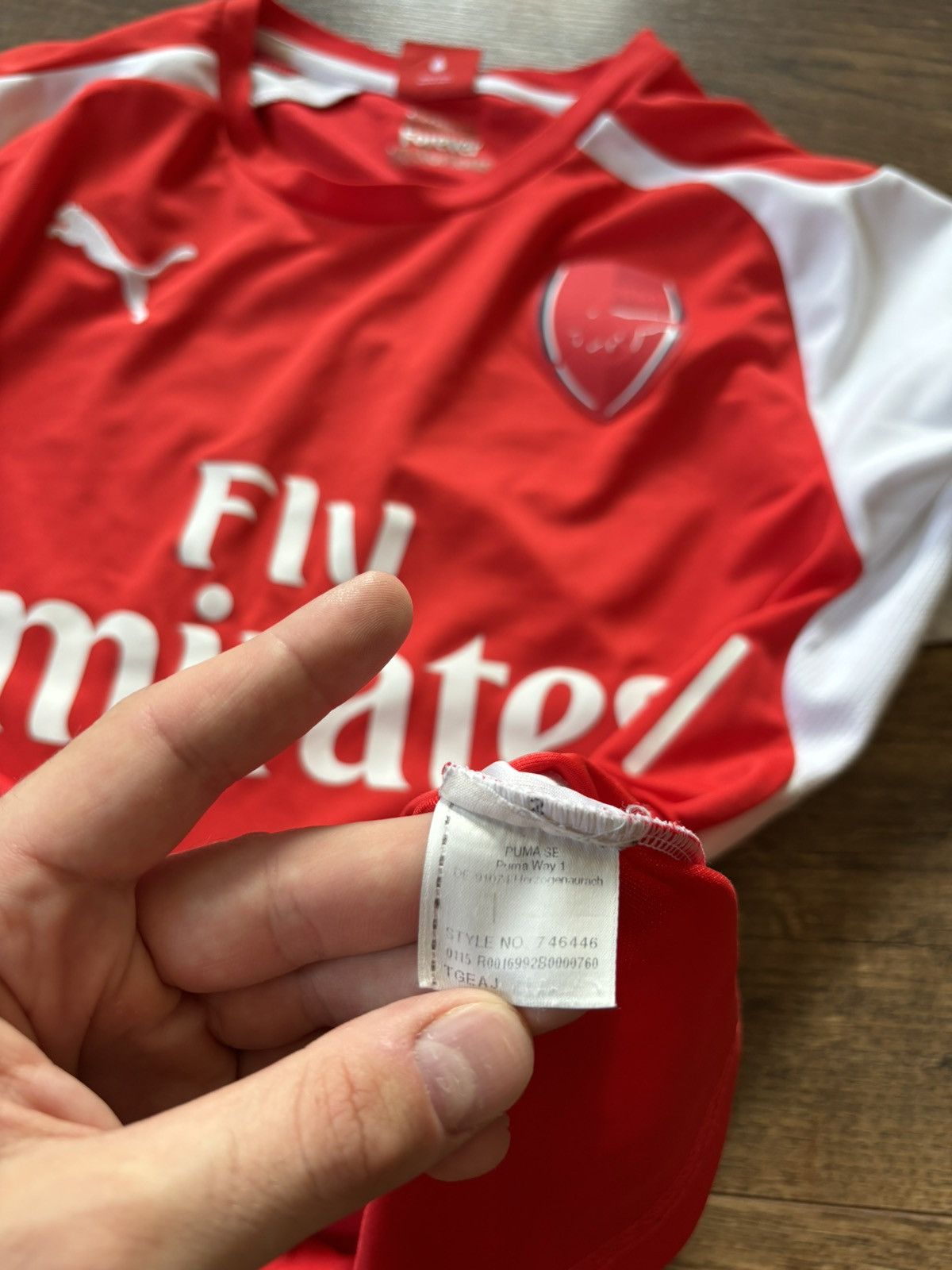 Puma Puma 2014-15 ARSENAL LONDON SHIRT JERSEY M Alexis Sanchez Size US M / EU 48-50 / 2 - 9 Thumbnail
