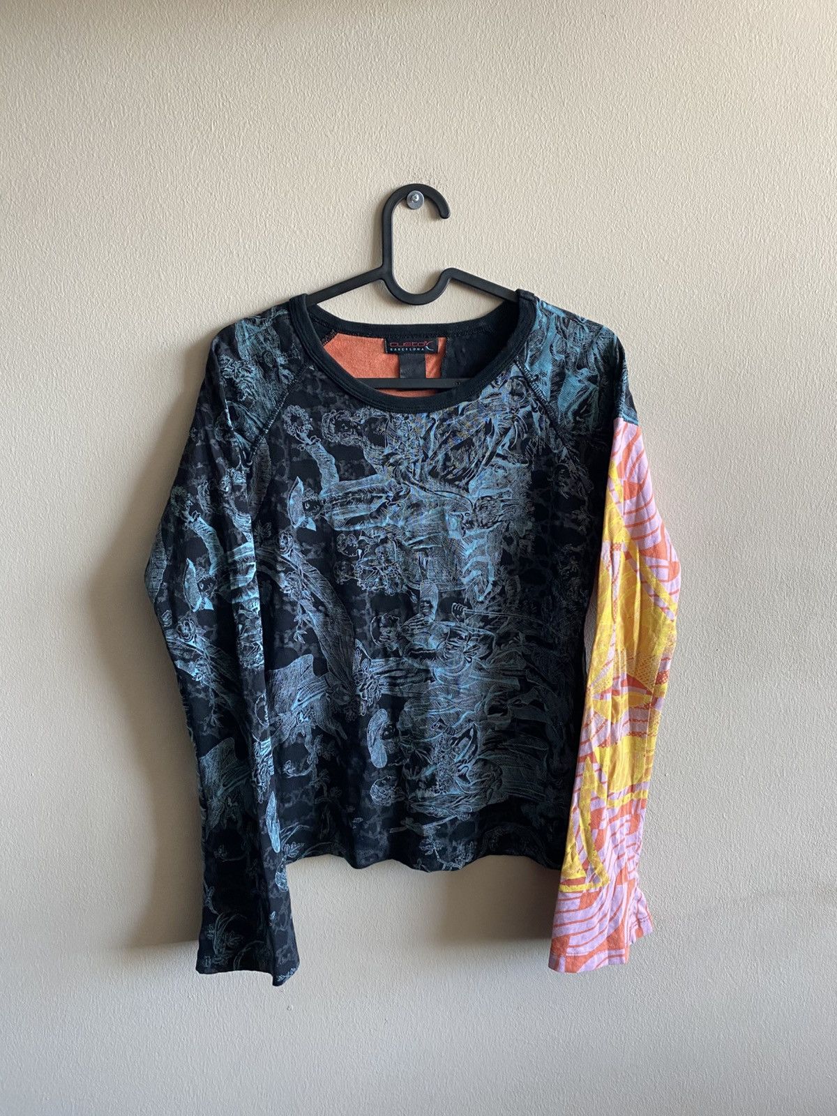 Custo Barcelona Custo Barcelona Overprinted Longsleeve Size M / US 6-8 / IT 42-44 - 1 Thumbnail