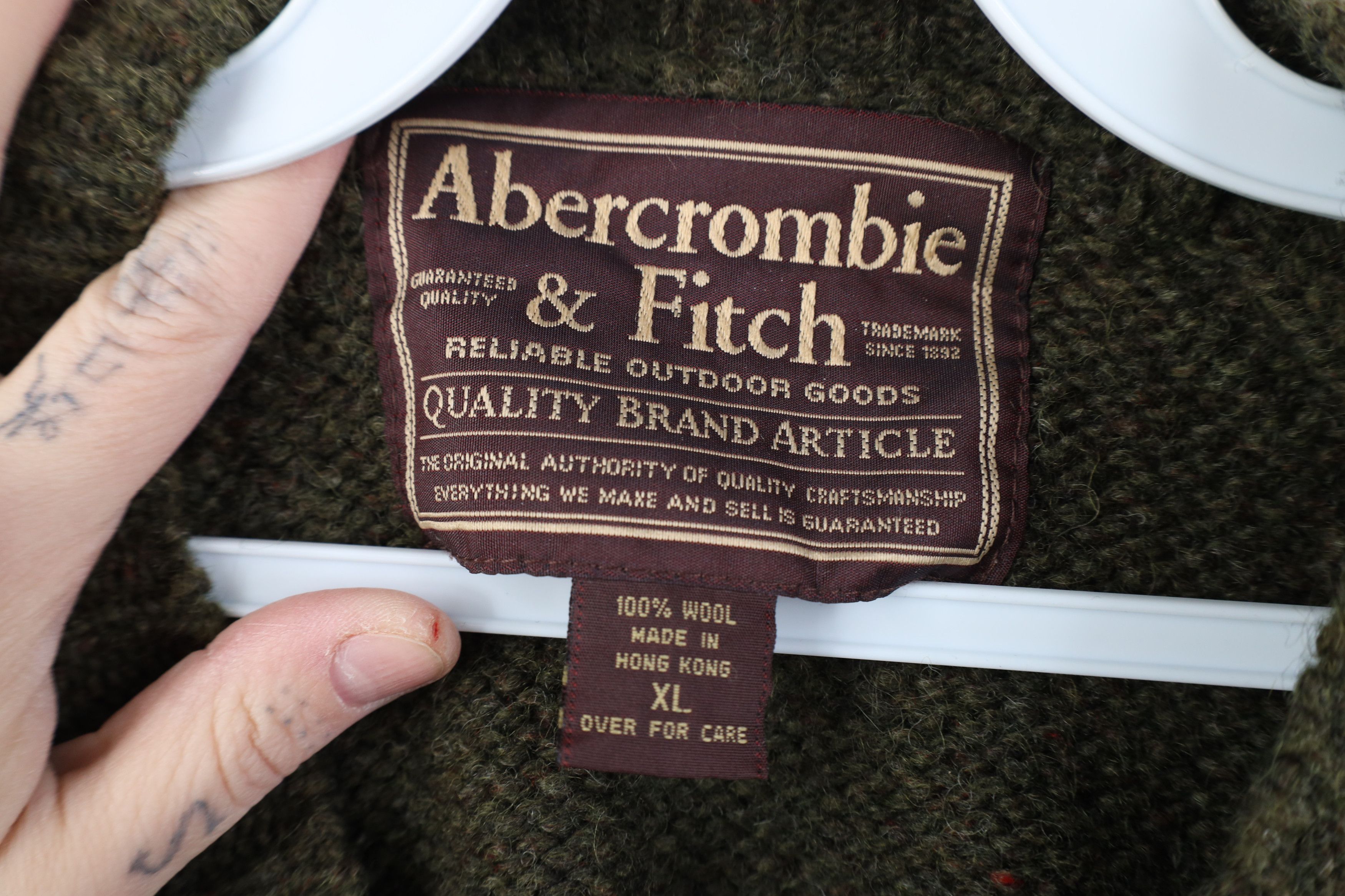Abercrombie & Fitch Vintage 90s Abercrombie & Fitch V-Neck Sweater Earth Tone Size US XL / EU 56 / 4 - 5 Thumbnail