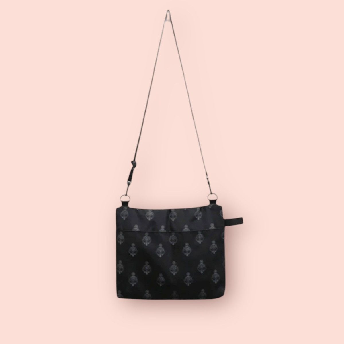 Hysteric Glamour × Japanese Brand HYSTERIC MINI MONOGRAM CROSSBODY SLING Size ONE SIZE - 7 Thumbnail