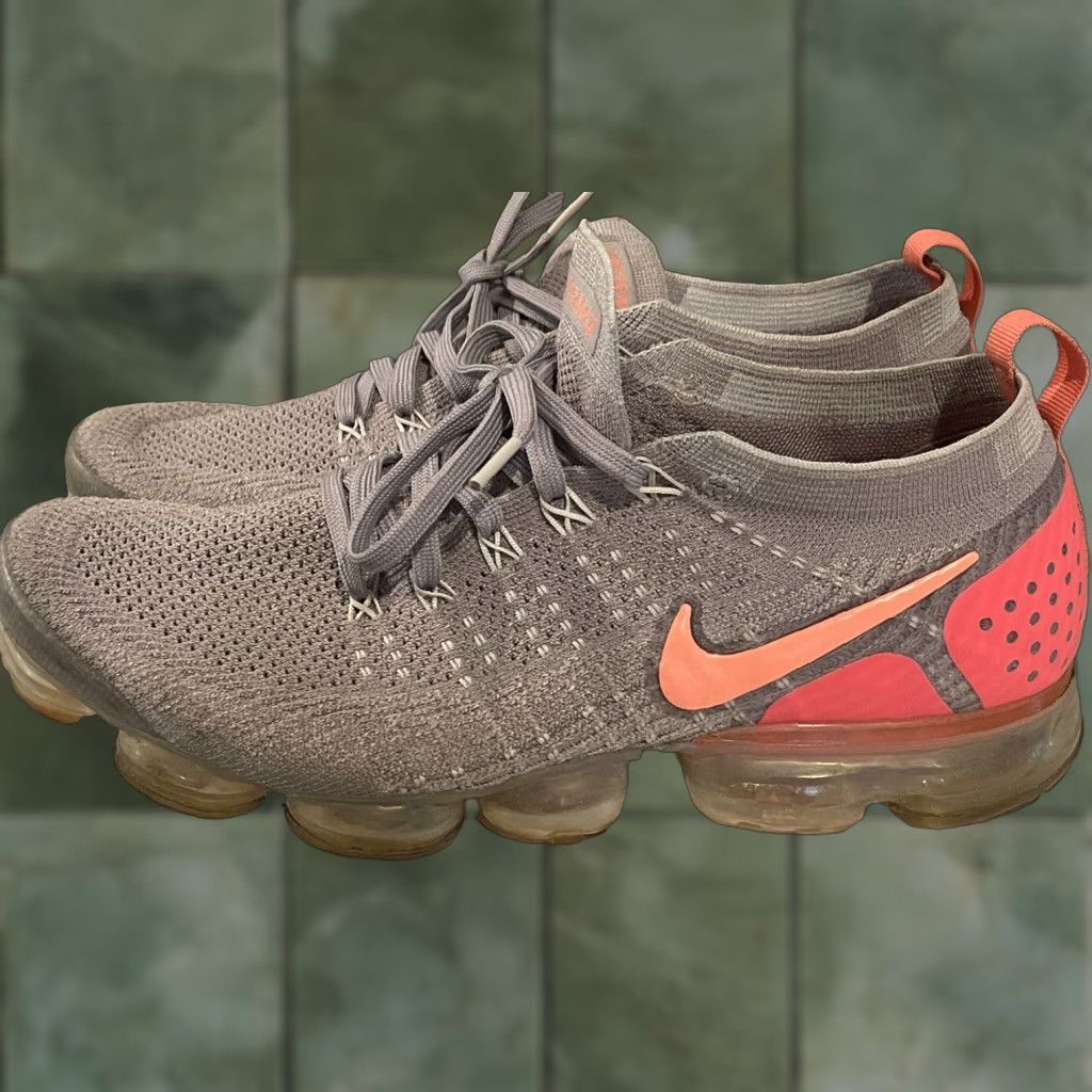 Nike NIKE Air VaporMax Flyknit 2 Multicolor Running Sneakers Women Low Top Size 11.5 2018 Size US 11.5 / IT 41.5 - 1 Thumbnail