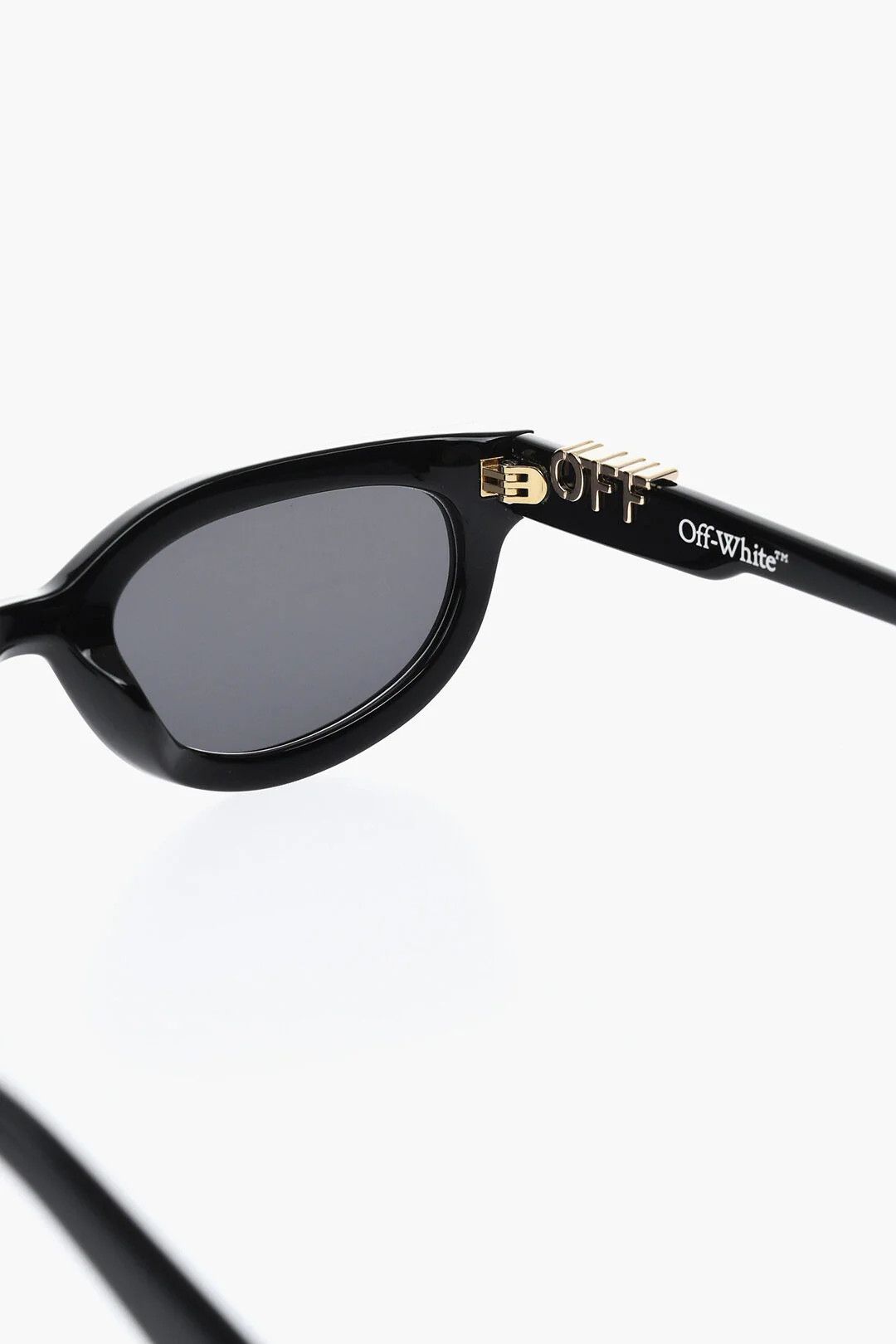 Off-White og1mm0426 Size: OS / Oval Sunglasses in Black Size ONE SIZE - 3 Thumbnail