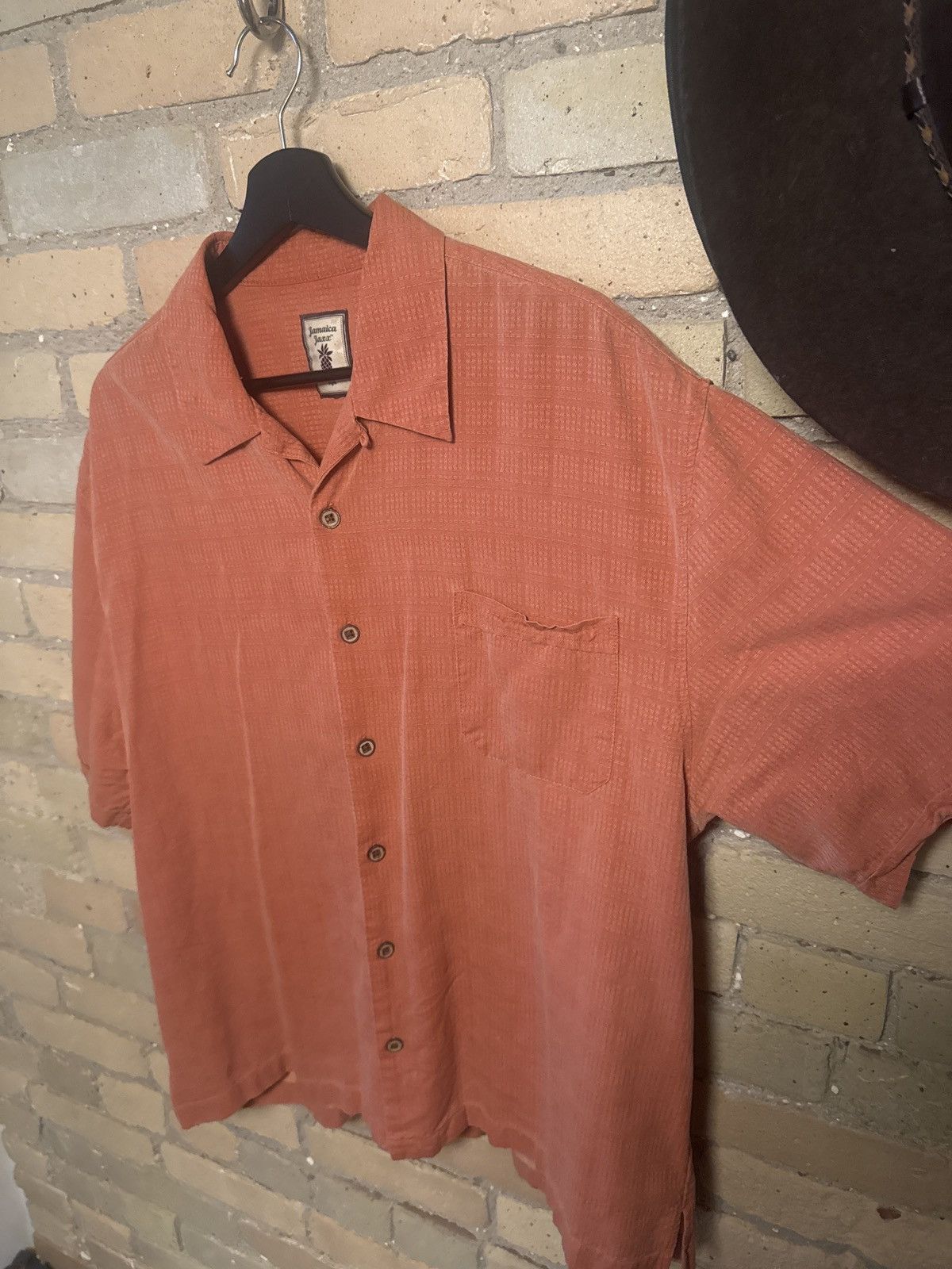 Other Jamaica jaxx vintage silk buttondown Size US XL / EU 56 / 4 - 2 Thumbnail