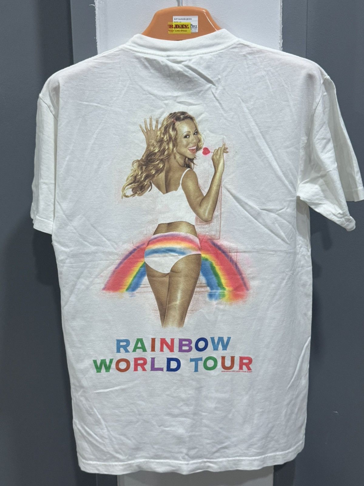 Band Tees MARIAH CAREY - 00’s rainbow world tour tee Size US M / EU 48-50 / 2 - 6 Thumbnail