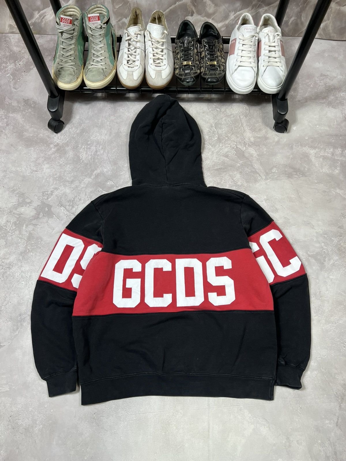 GCDS Vintage GCDS Distressed Baggy Hoodie Size US M / EU 48-50 / 2 - 15 Thumbnail