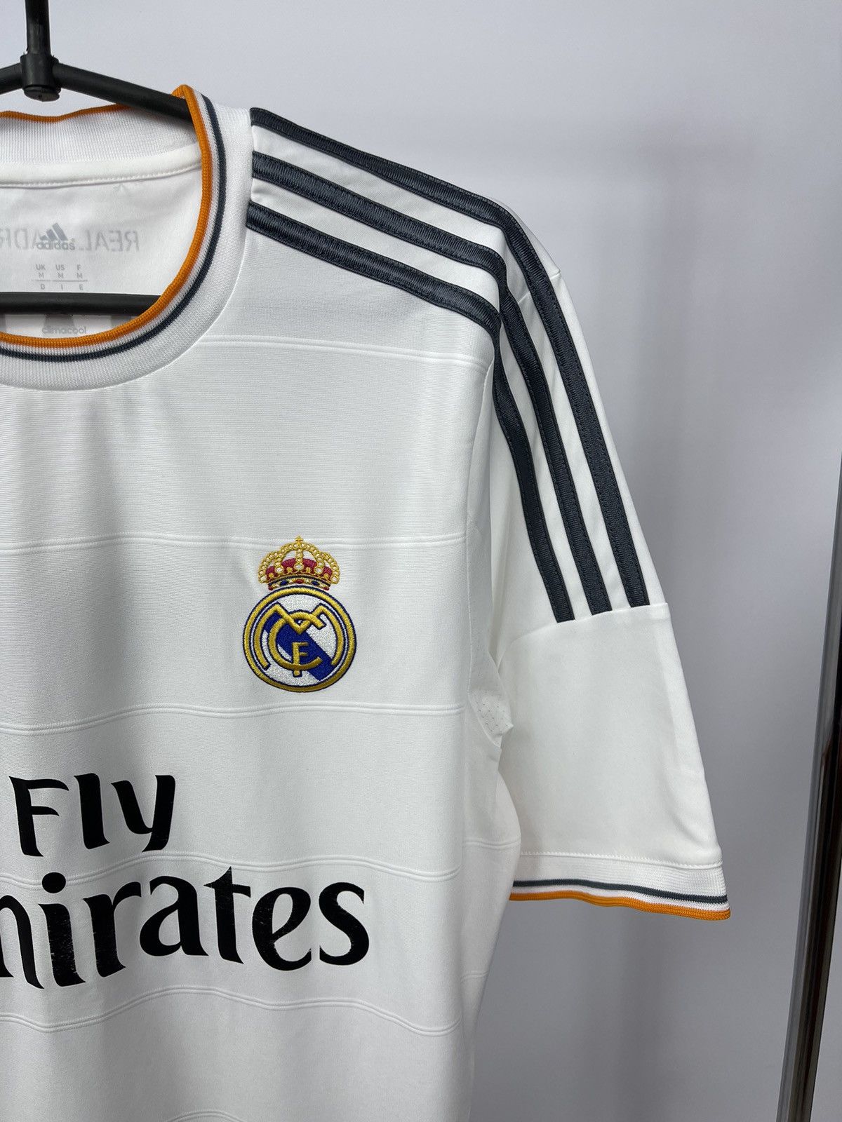 Adidas 2013/14 Adidas Real Madrid Home JerseyRonaldo No. 7 Size M Size US M / EU 48-50 / 2 - 3 Thumbnail