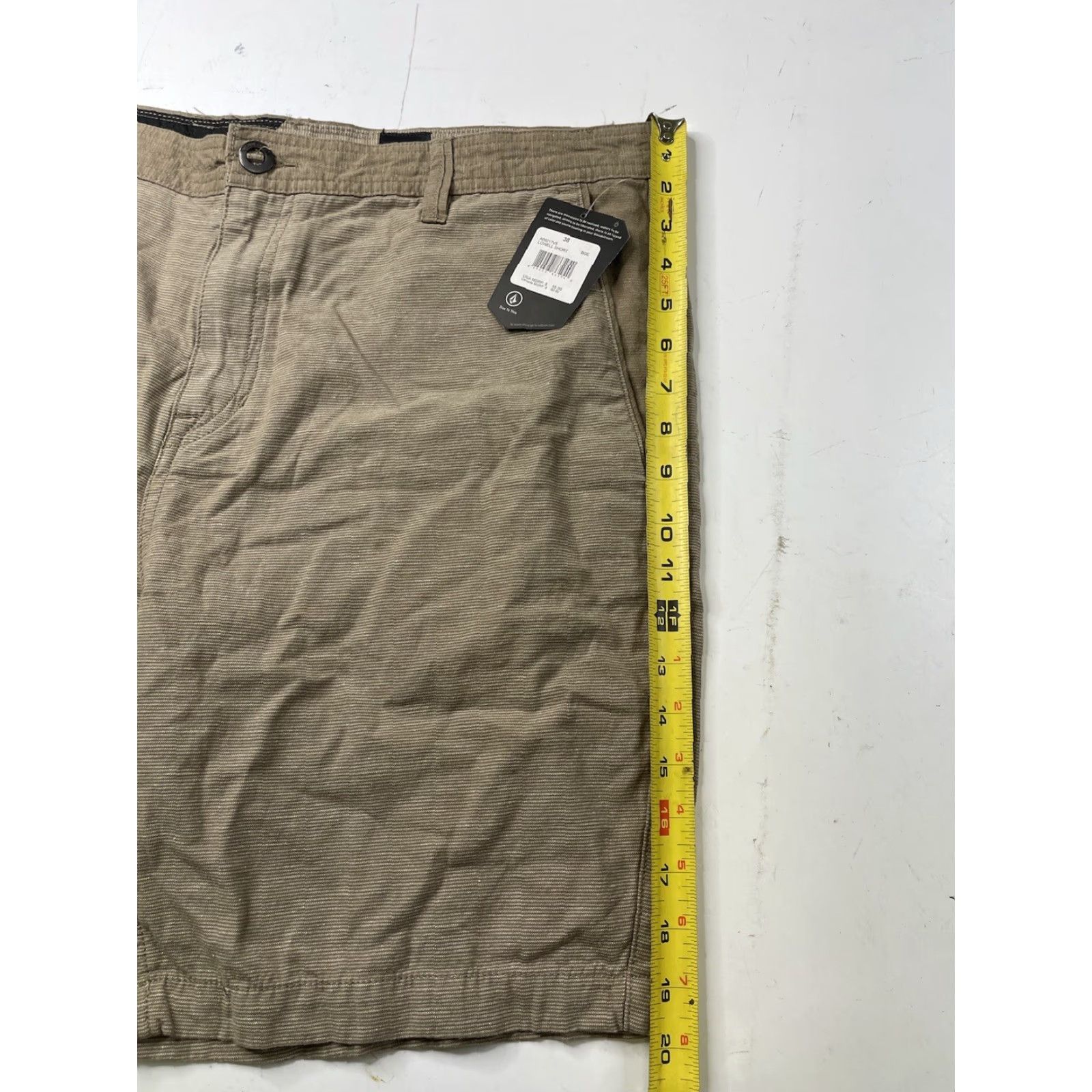 Volcom Volcom Chino Short Mens 38 Flat Front Linen Cotton Biege Pockets Logo Casual Travel Workwear Shorts Size US 38 / EU 54 - 3 Thumbnail