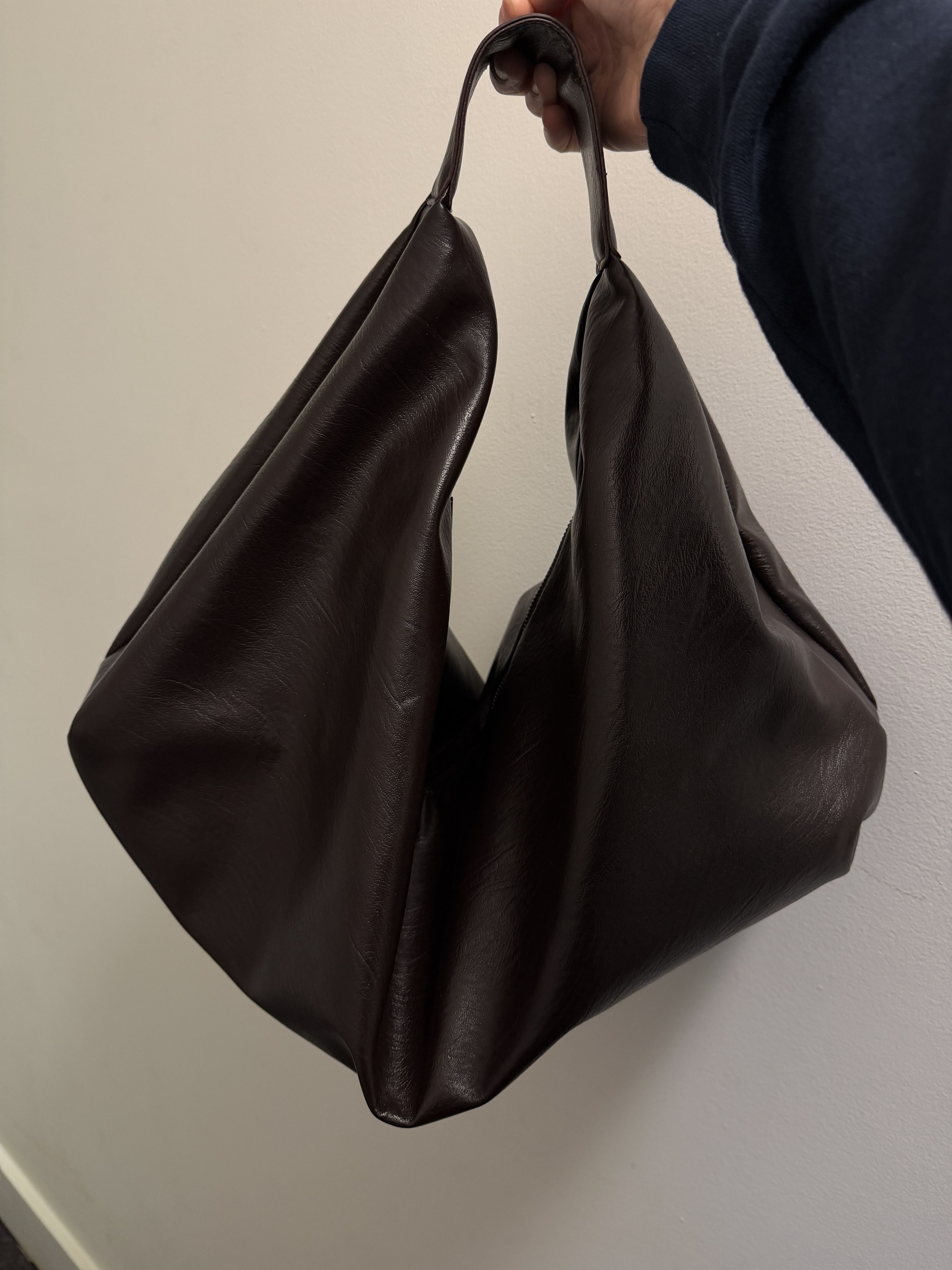 Japanese Brand PU leather shoulder bag (unisex) Size ONE SIZE - 4 Thumbnail