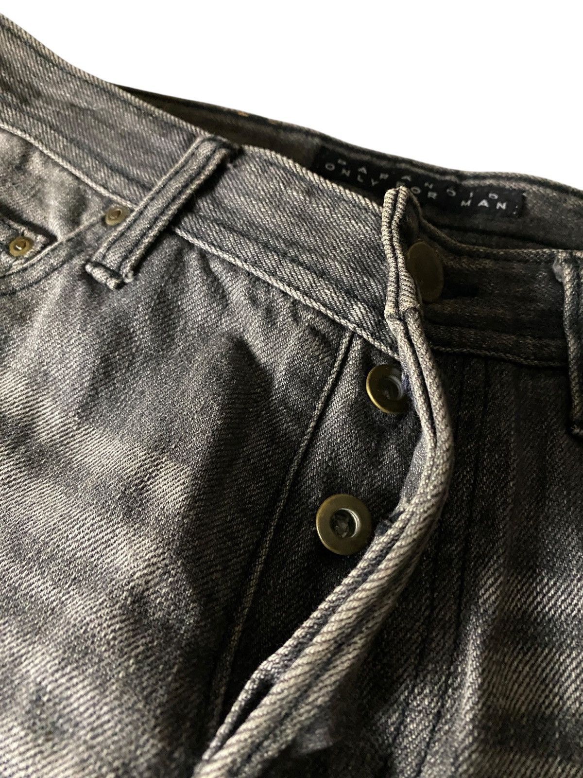If Six Was Nine × Japanese Brand × Le Grande Bleu (L.G.B.) 2000's Paranoid Japan Distress Washed Flared Jeans Size US 27 - 6 Thumbnail