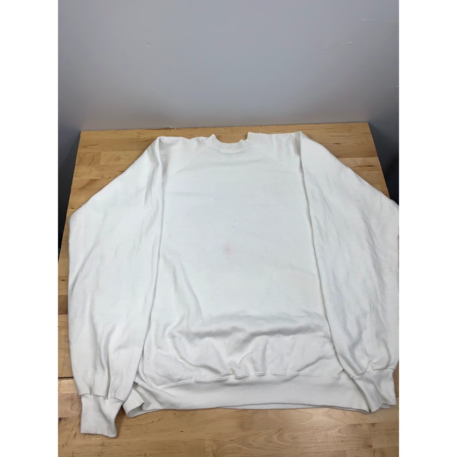 TEE JAYS Tee Jays White Holiday Season Graphic Tee XL US 1990s Casual Cotton Blend Mens Size US XL / EU 56 / 4 - 4 Thumbnail