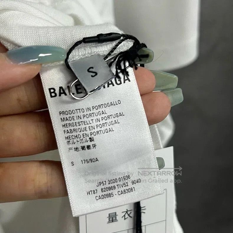 Balenciaga Balenciaga White Crewneck Short Sleeve T-shirt. Size US S / EU 44-46 / 1 - 4 Thumbnail