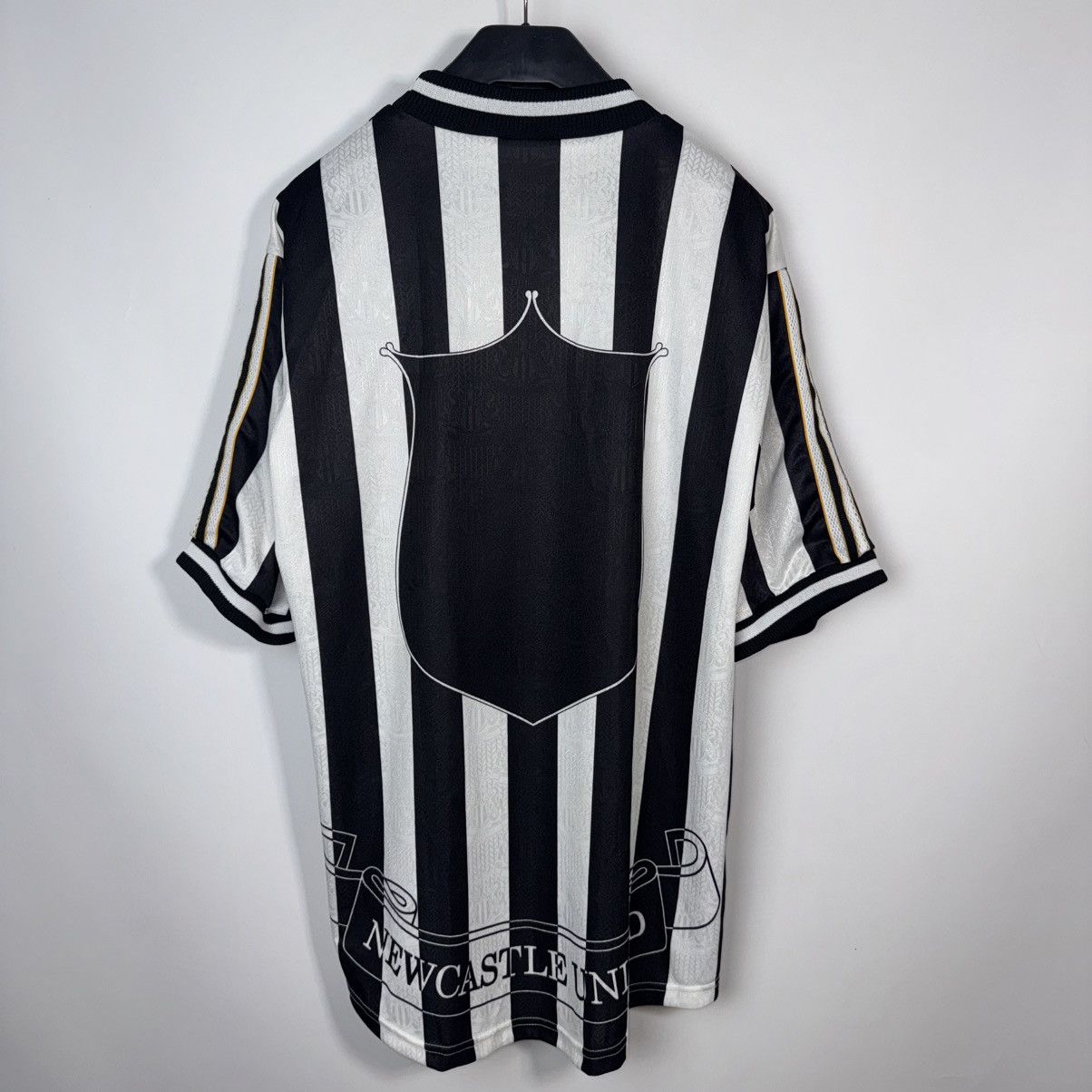 Adidas Newcastle United 1997 1998 Home Football Shirt Soccer Jersey Size US L / EU 52-54 / 3 - 2 Thumbnail