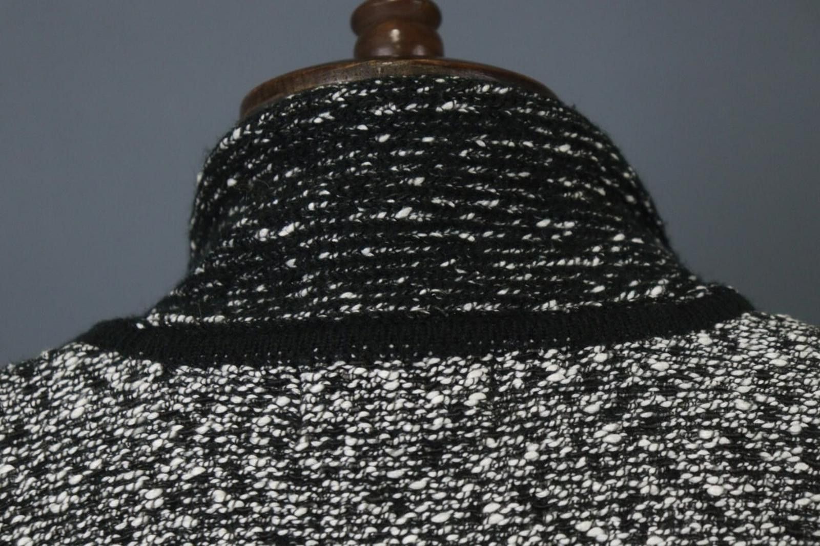 Karl Lagerfeld Karl Lagerfeld Gray Black Front Cardigan Size XS Size XS / US 0-2 / IT 36-38 - 12 Thumbnail