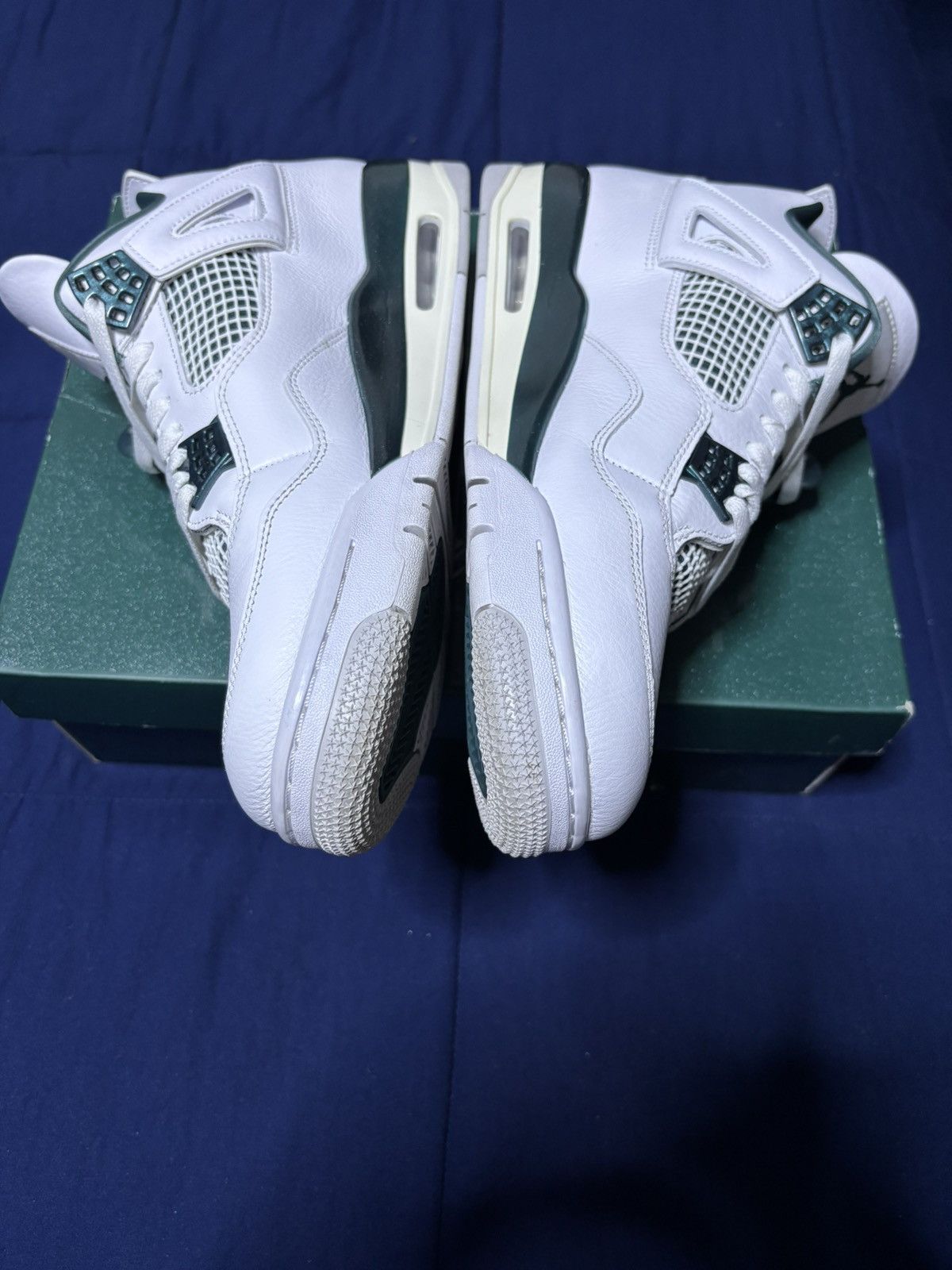 Jordan Brand Jordan 4 Retro Oxidized Green 2024 Size 12 Size US 12 / EU 45 - 3 Thumbnail